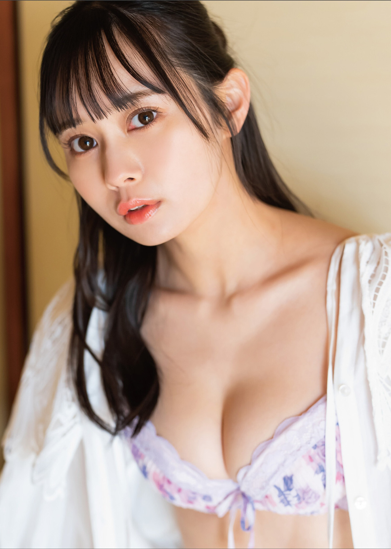 Saeko Kondo 近藤沙瑛子, EX大衆デジタル写真集 「すみれが咲いた。」 Set.01