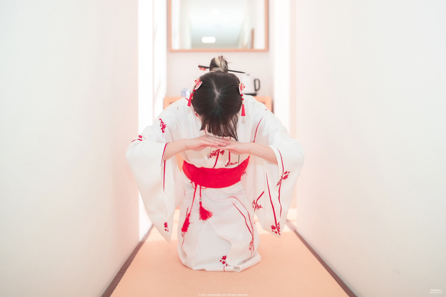 Aram 아람, [PhotoChips] 포토칩스는 Vol.113 Set.01