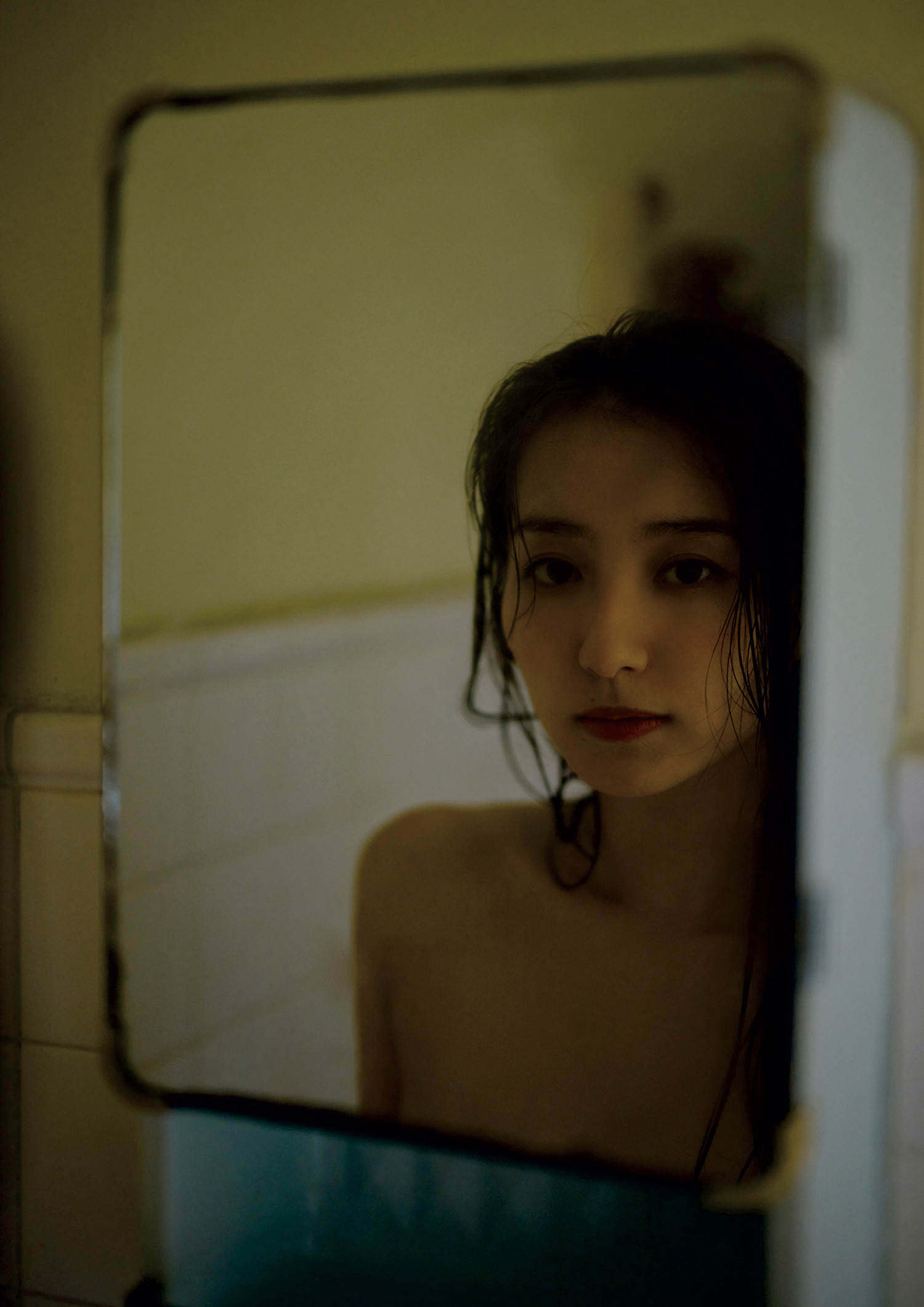 Riho Takada 高田里穂, 週プレ Photo Book 「完成された未完成　アナザーエディション」 Set.02