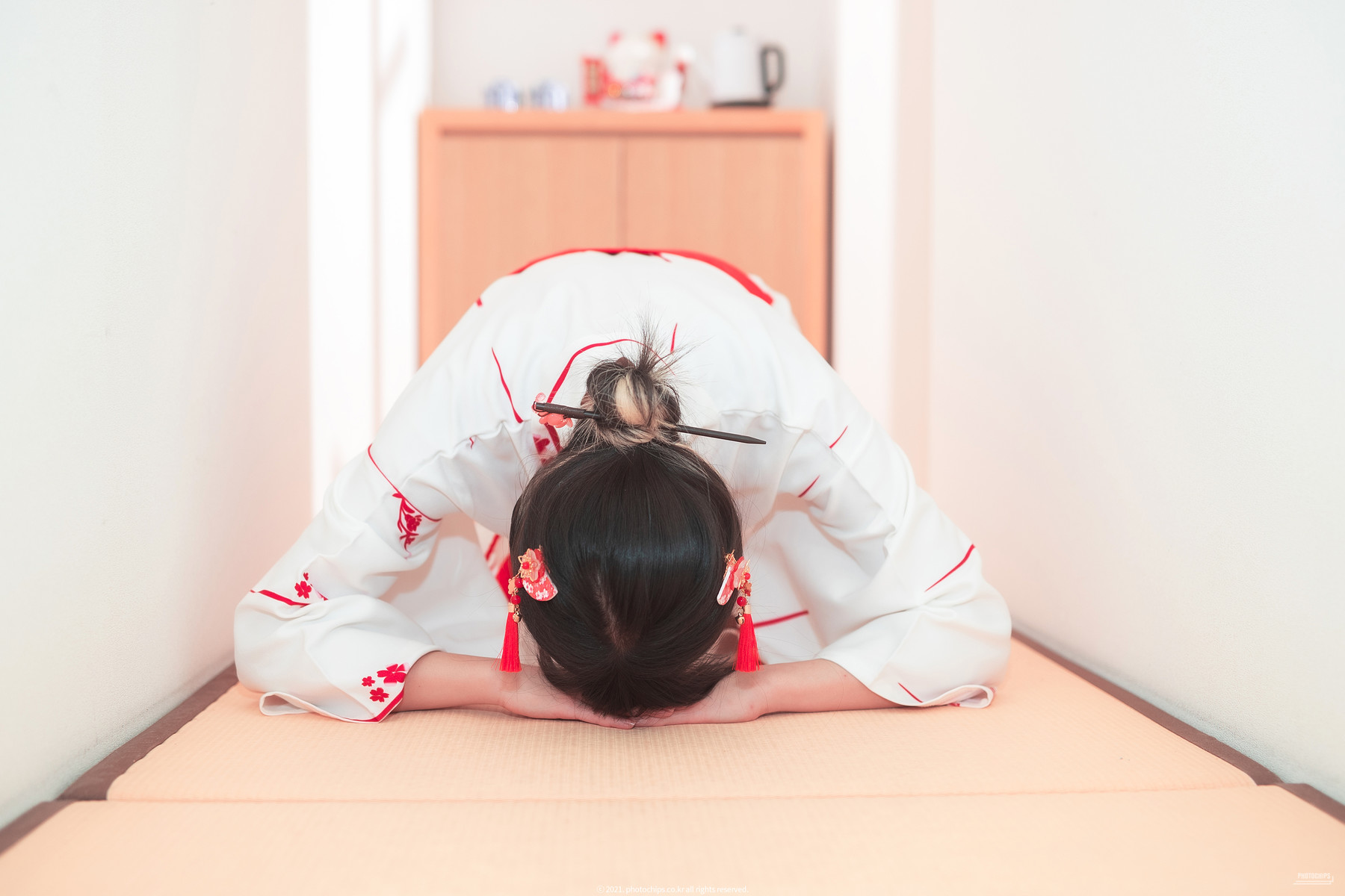 Aram 아람, [PhotoChips] 포토칩스는 Vol.113 Set.01