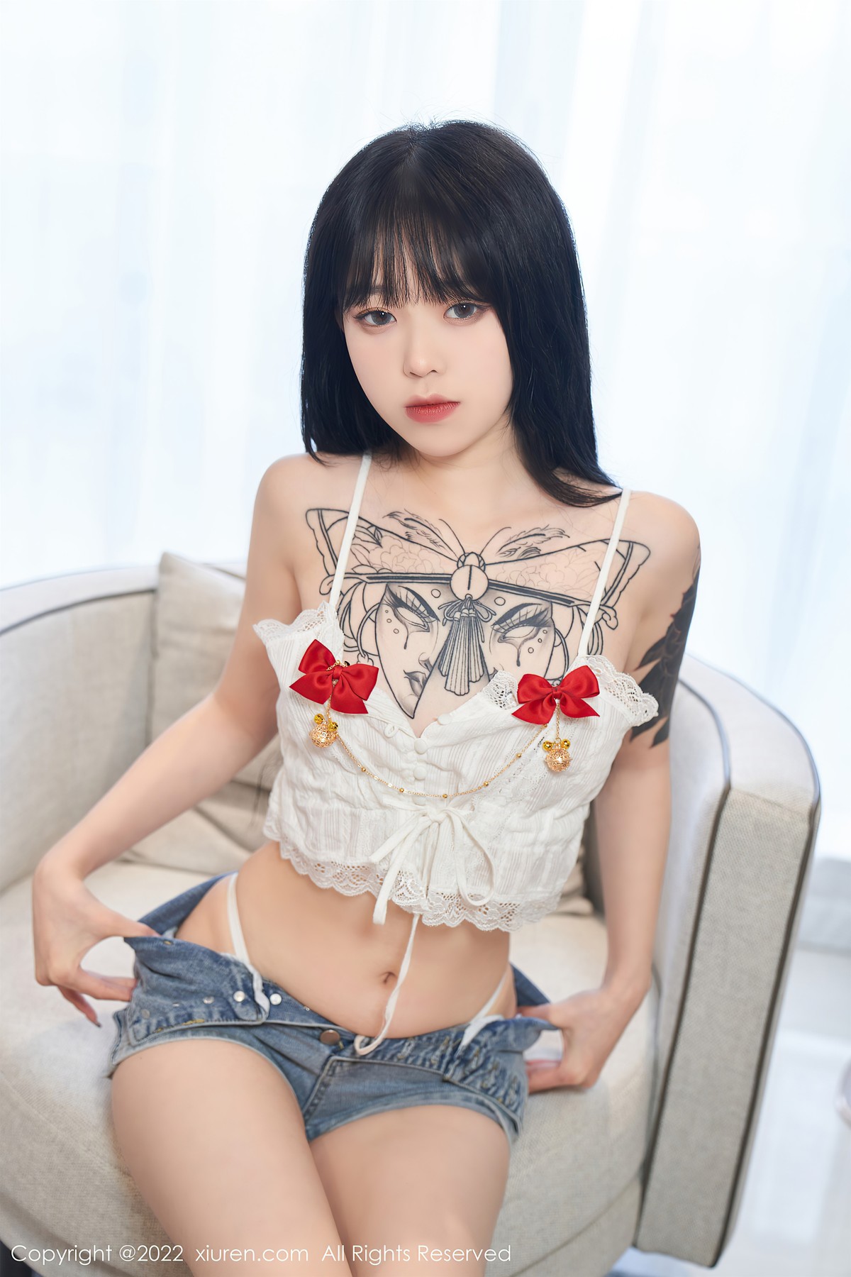 [XiuRen秀人网] No.5124 奶瓶