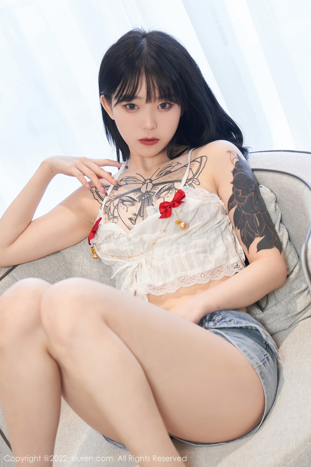 [XiuRen秀人网] No.5124 奶瓶