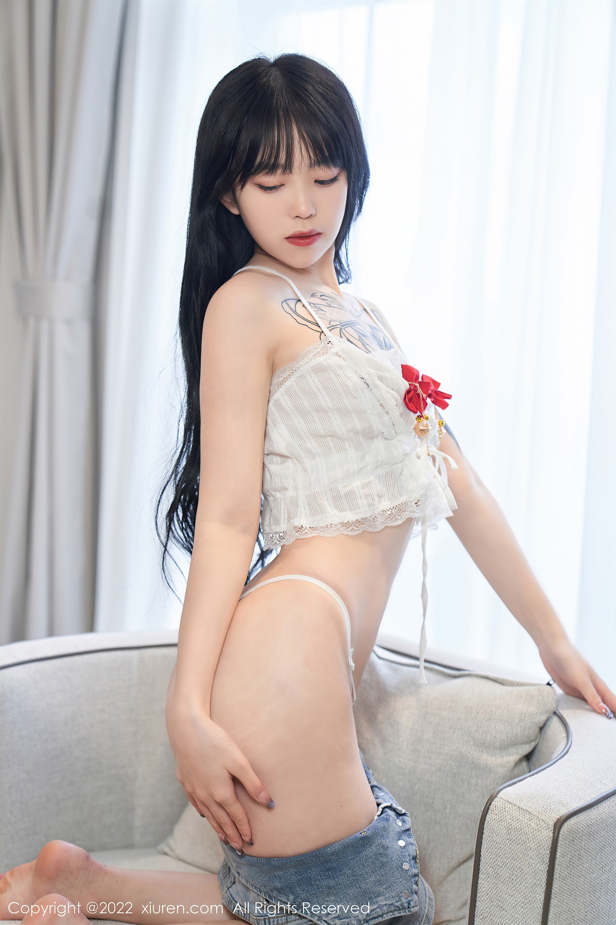[XiuRen秀人网] No.5124 奶瓶