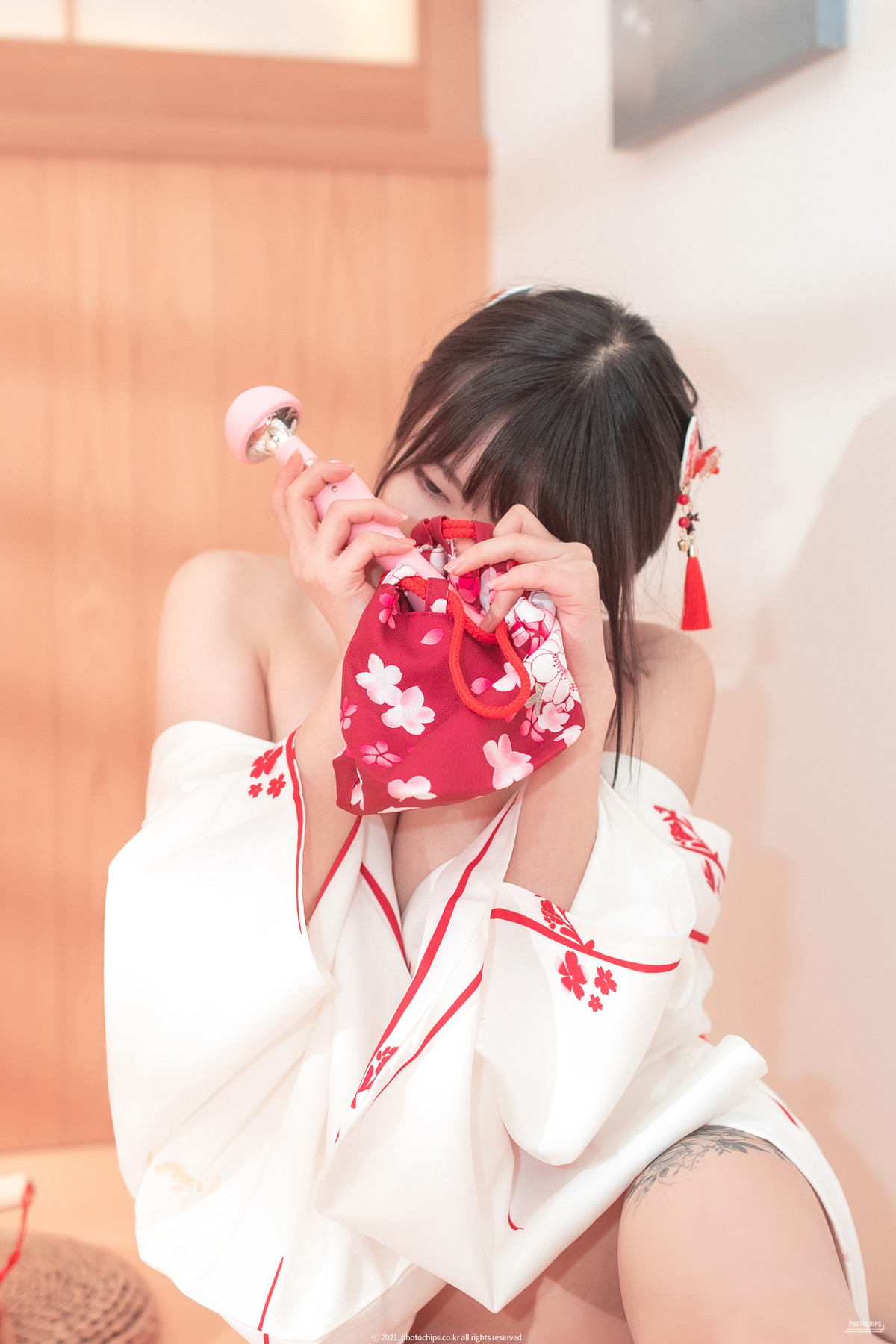 Aram 아람, [PhotoChips] 포토칩스는 Vol.113 Set.02