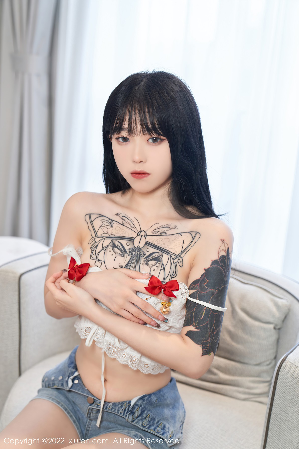 [XiuRen秀人网] No.5124 奶瓶