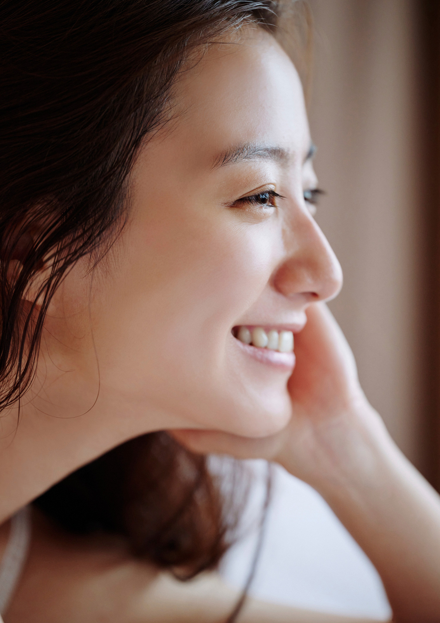 Riho Takada 高田里穂, 週プレ Photo Book 「完成された未完成　アナザーエディション」 Set.04