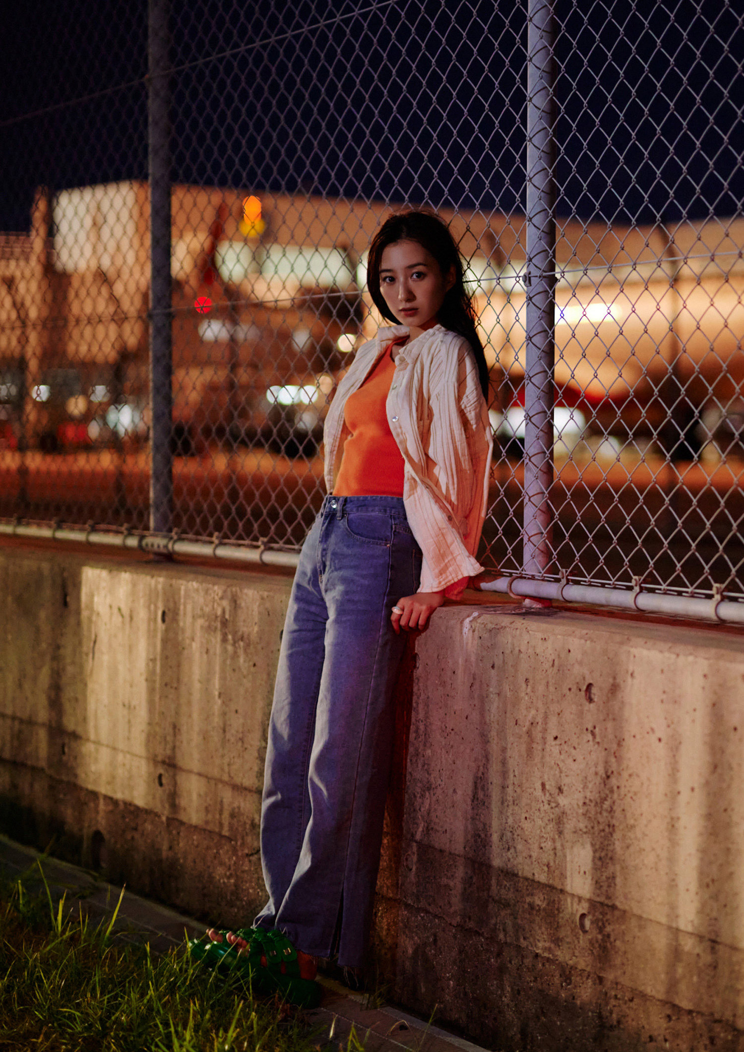 Riho Takada 高田里穂, 週プレ Photo Book 「完成された未完成　アナザーエディション」 Set.04