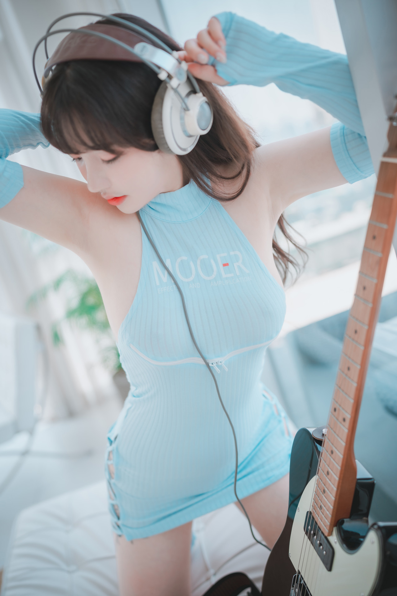 Son Yeeun 손예은, [DJAWA] Ms. Slowhand Set.01