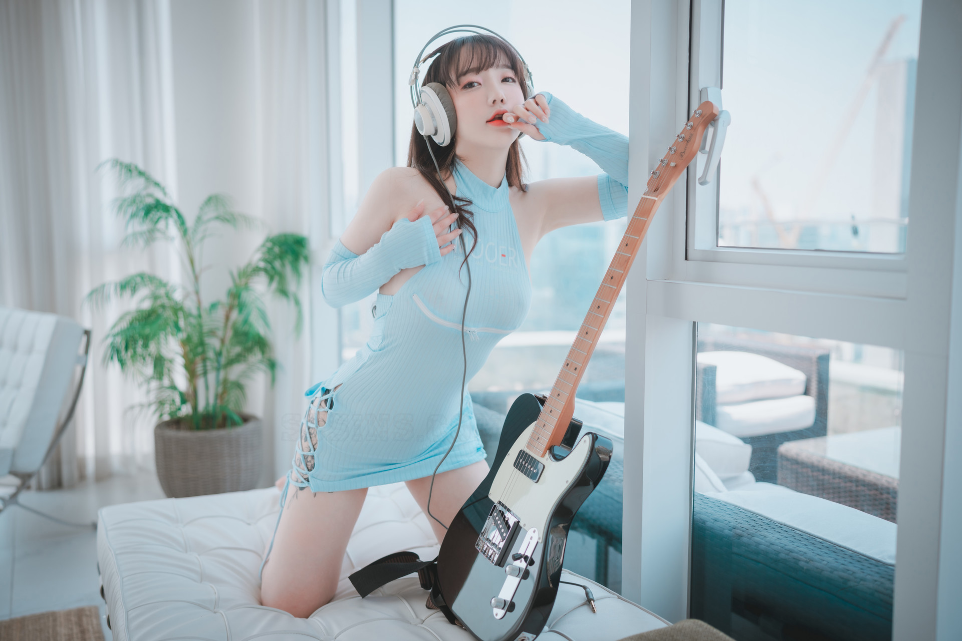 Son Yeeun 손예은, [DJAWA] Ms. Slowhand Set.01