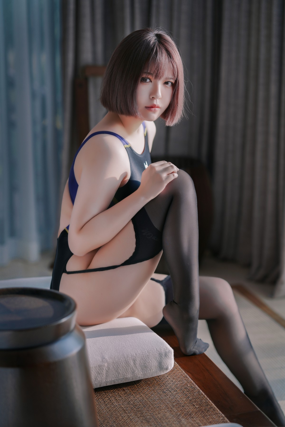 Cosplay 半半子 競泳水着を着た彼女