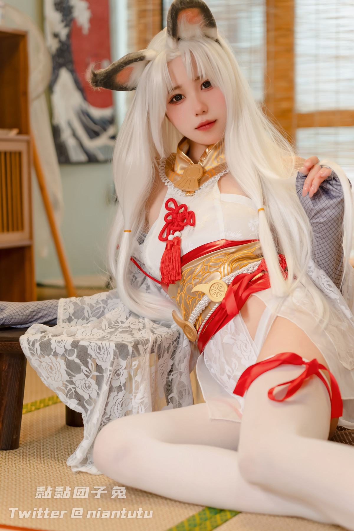 Cosplay 黏黏团子兔 白丝胡桃