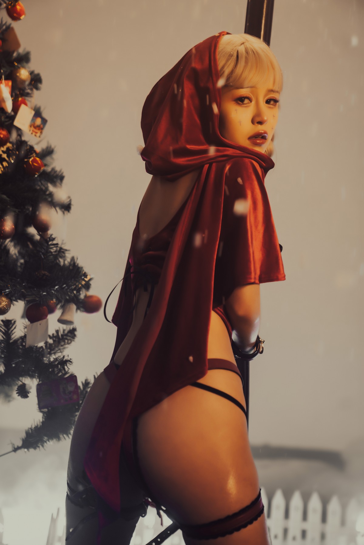 Cosplay 晕崽Zz 圣诞小红帽