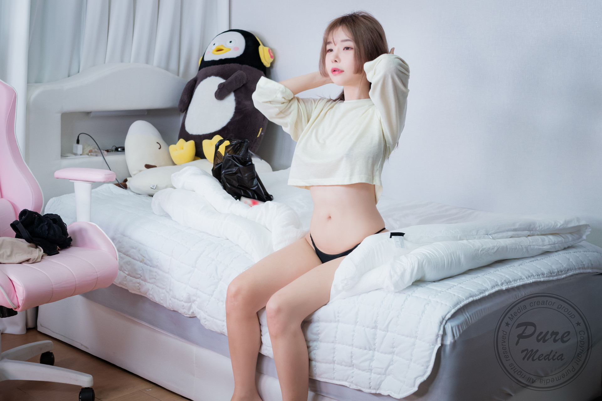 Lovey 러비, [PURE MEDIA] Vol.220 Lovey Streamer Set.02