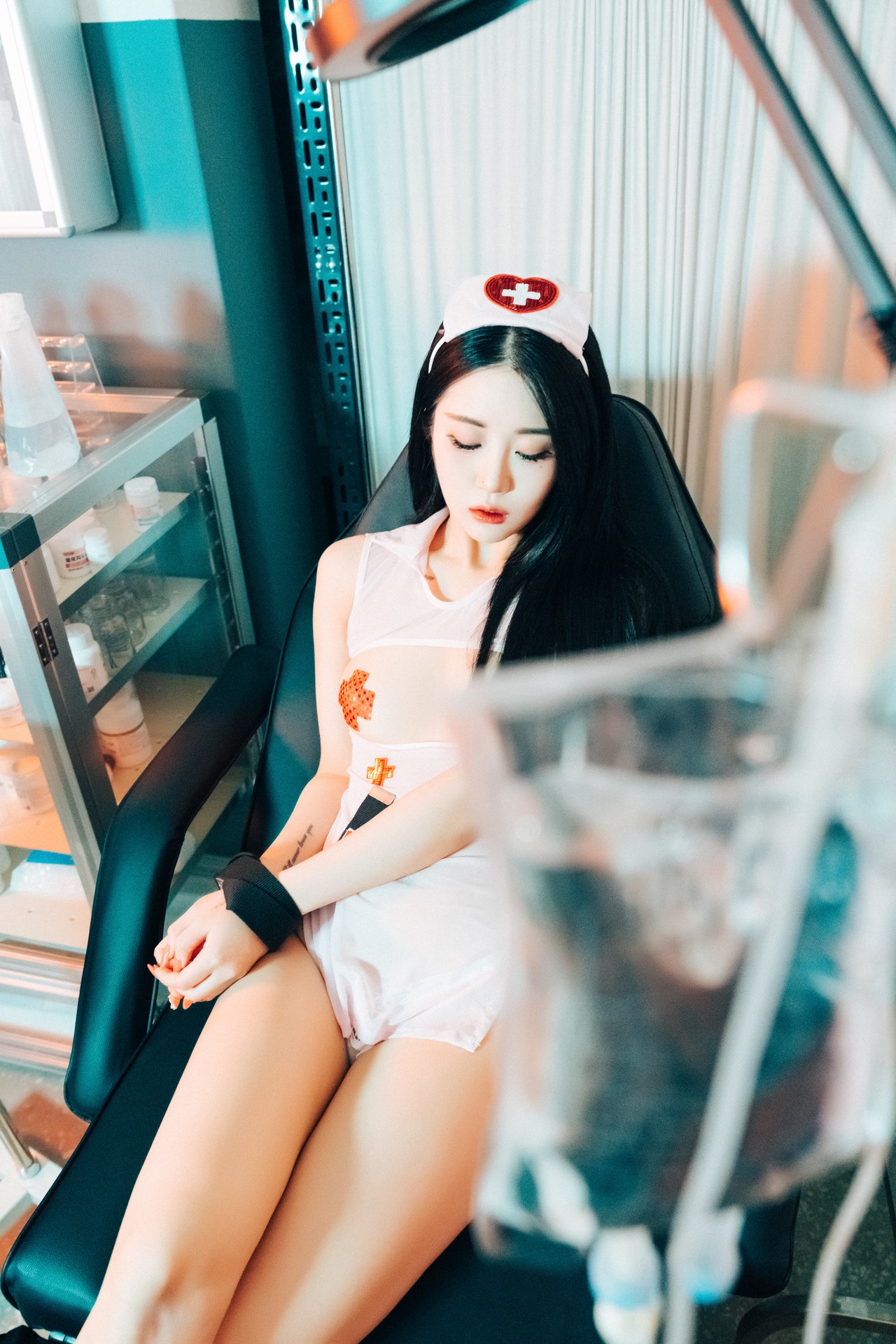 Jeong Bomi 정보미, [Loozy] Secret Treatment Set.01