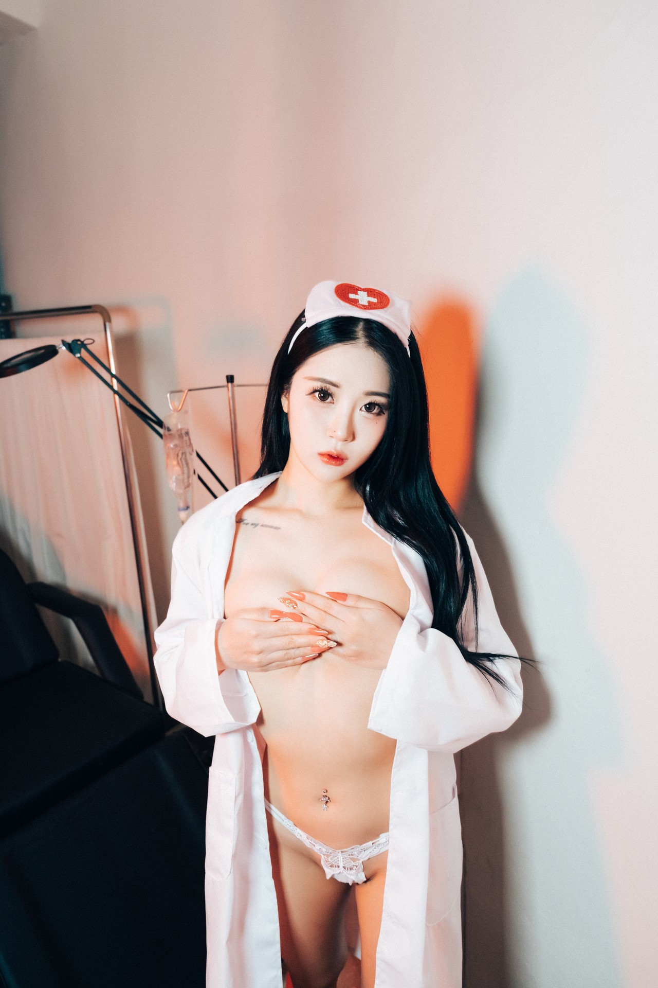 Jeong Bomi 정보미, [Loozy] Secret Treatment Set.02