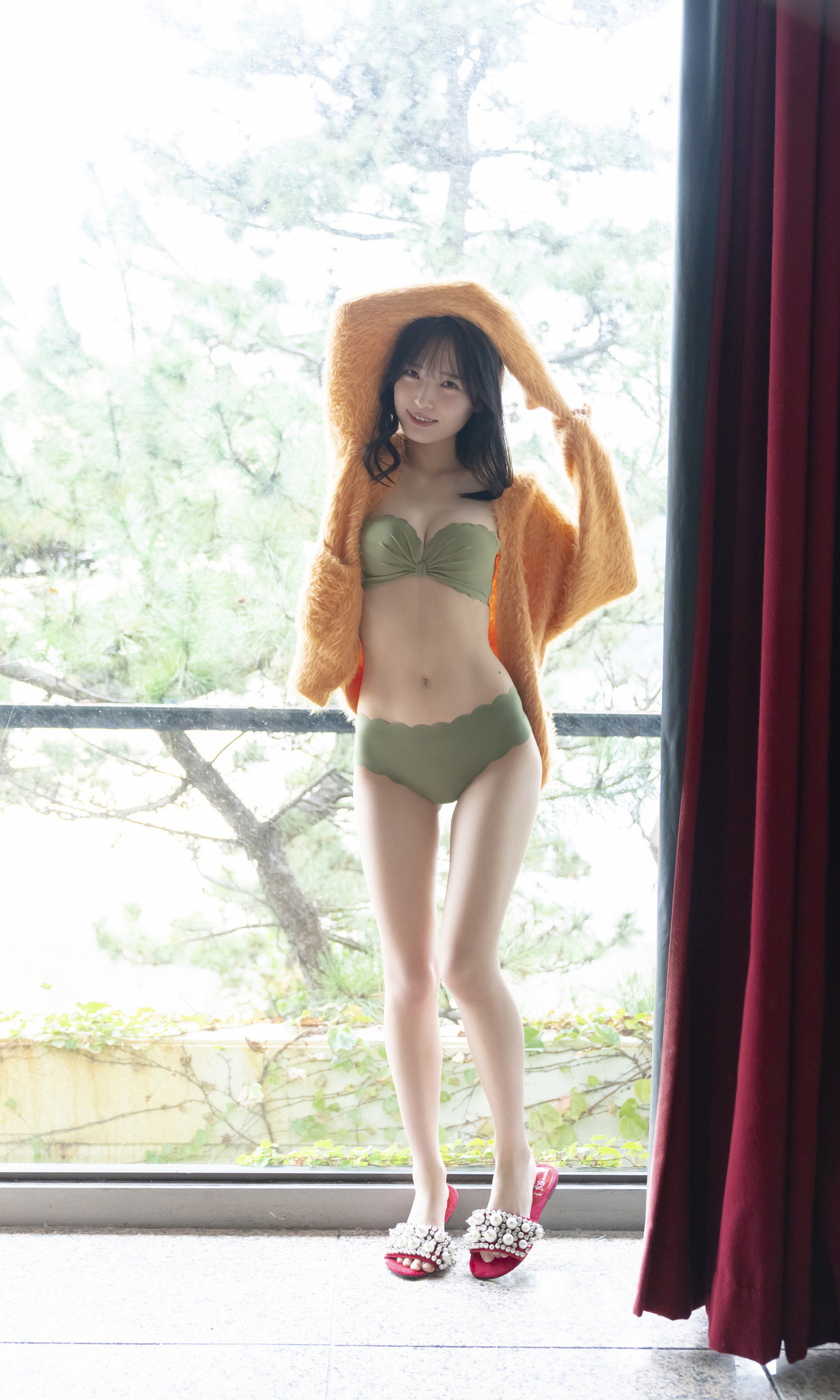 Yura Yura 由良ゆら, 週プレ Photo Book 「いっぱい見てね」 Set.02