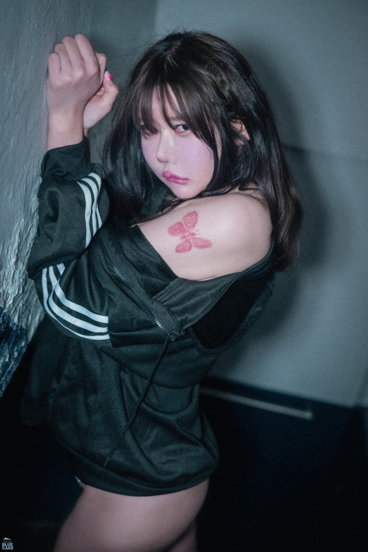 SUA 지수아, [BLUECAKE] Real 100% Outdoor Set.02