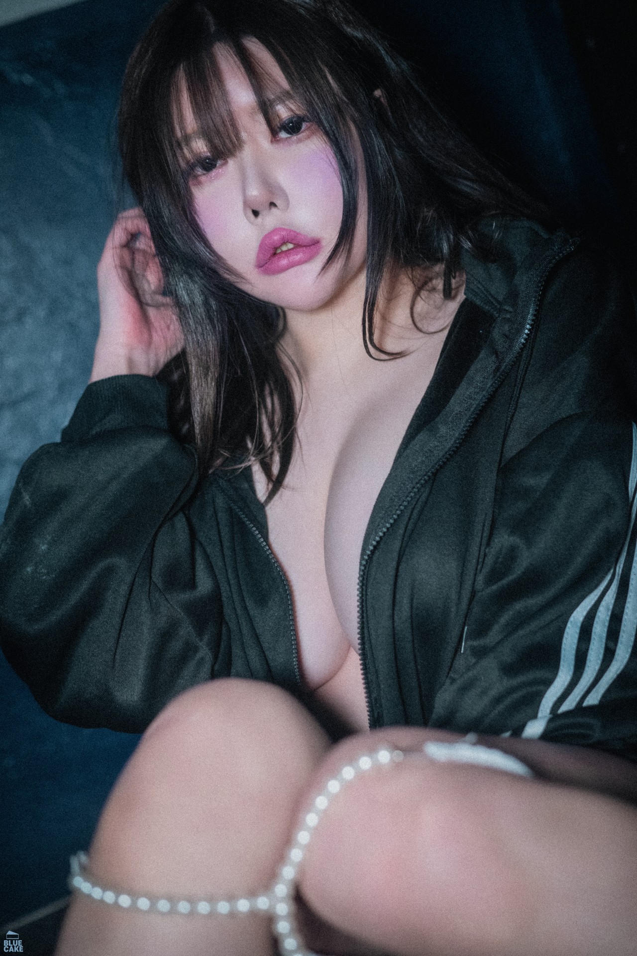 SUA 지수아, [BLUECAKE] Real 100% Outdoor Set.02