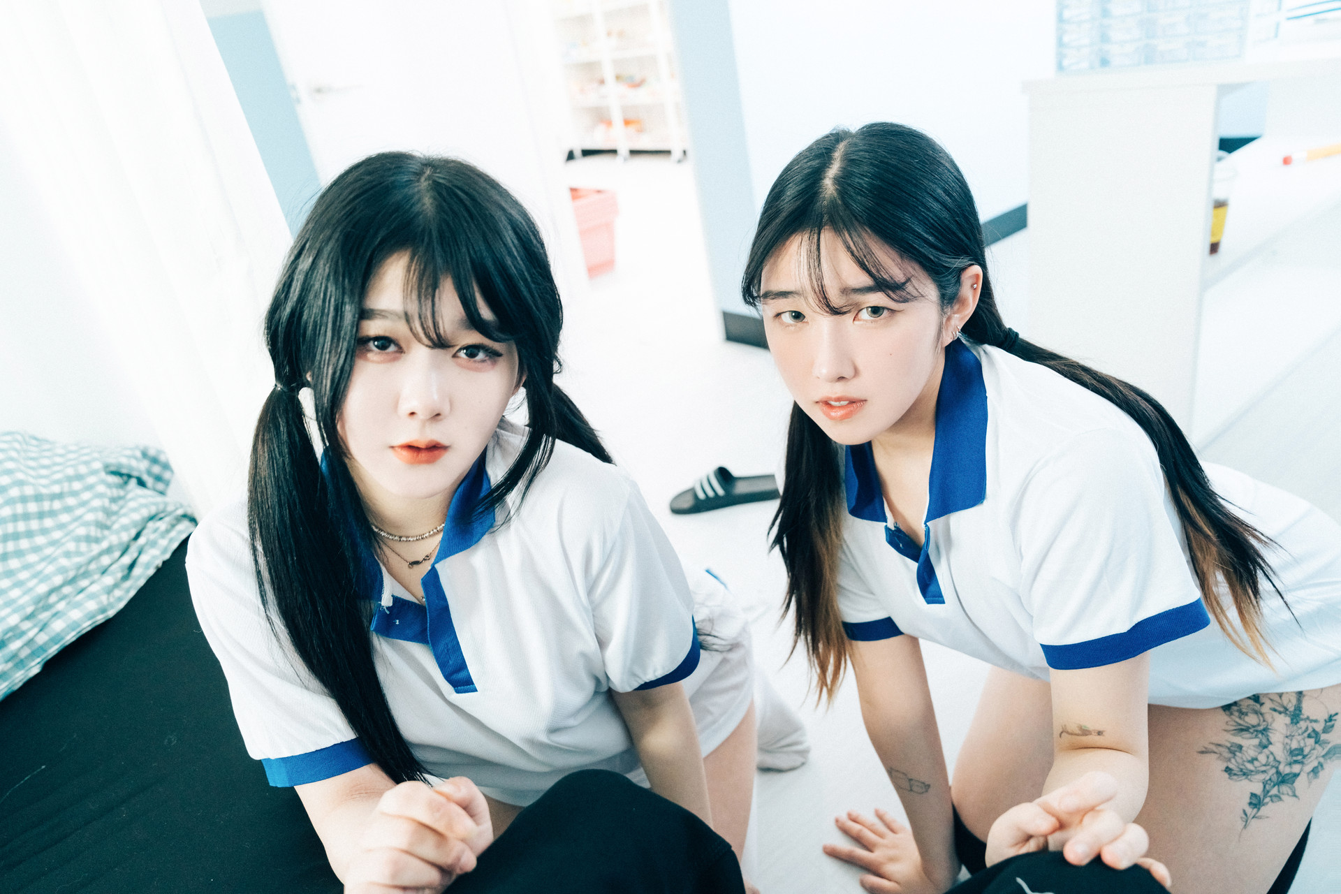 Sonson 손손, ZIA.Kwon 권지아, [Loozy] Bitch Academy Set.03