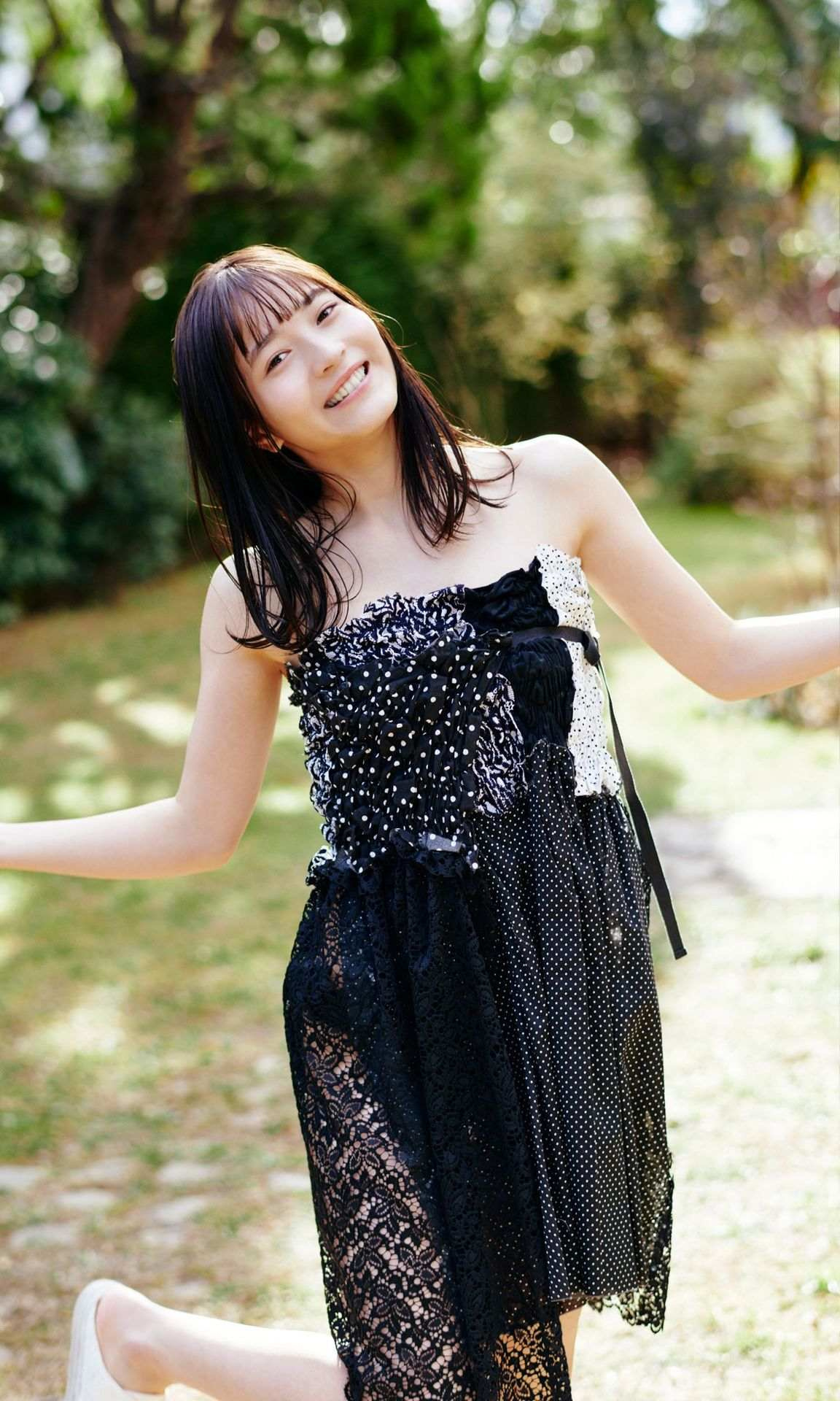 Nanako Kurosaki 黒嵜菜々子, 週プレ Photo Book 「聖なる気配」 Set.03