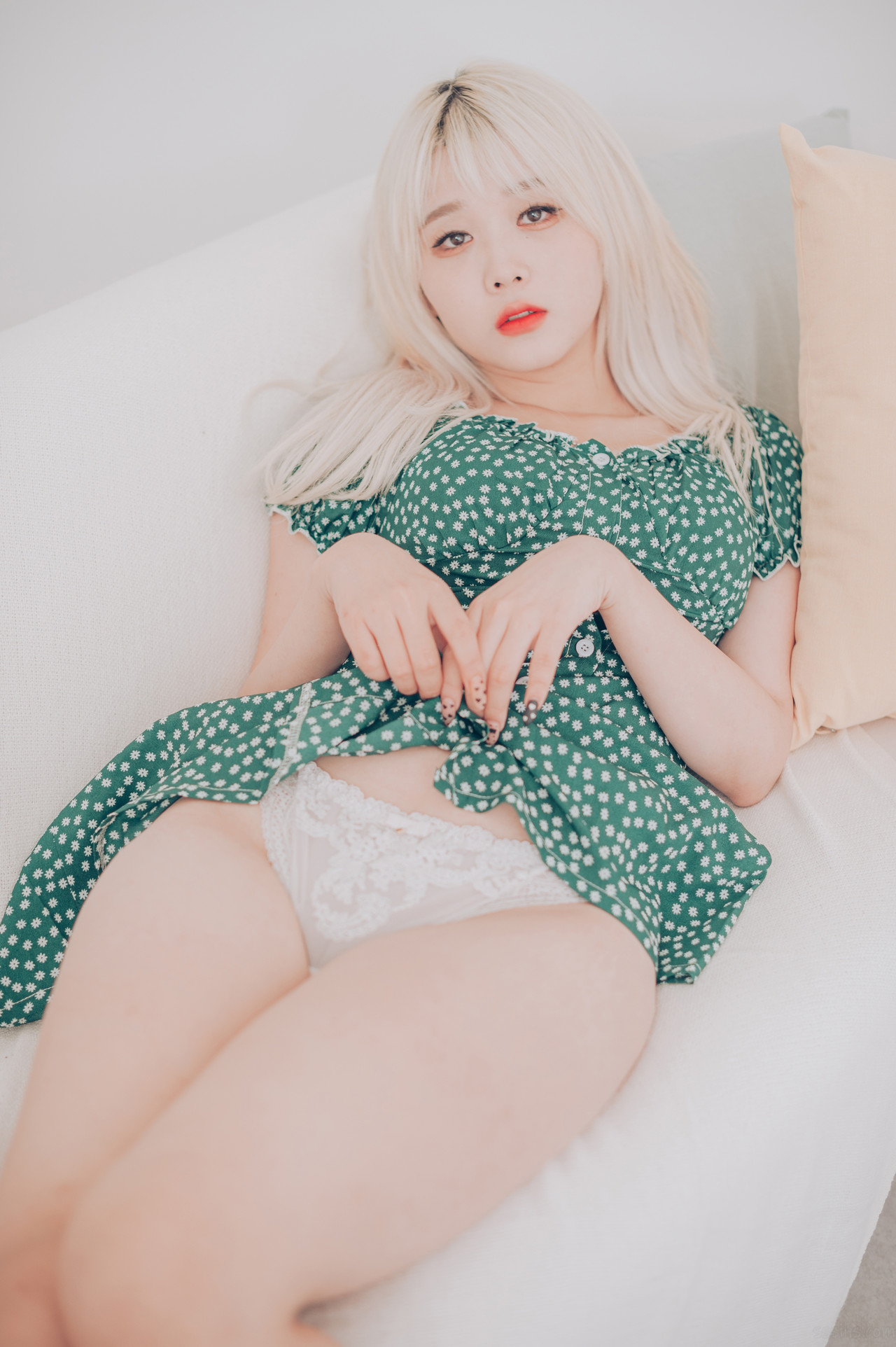 ZIA.Kwon 권지아, [JOApictures] Zia (지아) x DOLPHIN 21. NOV Vol.3