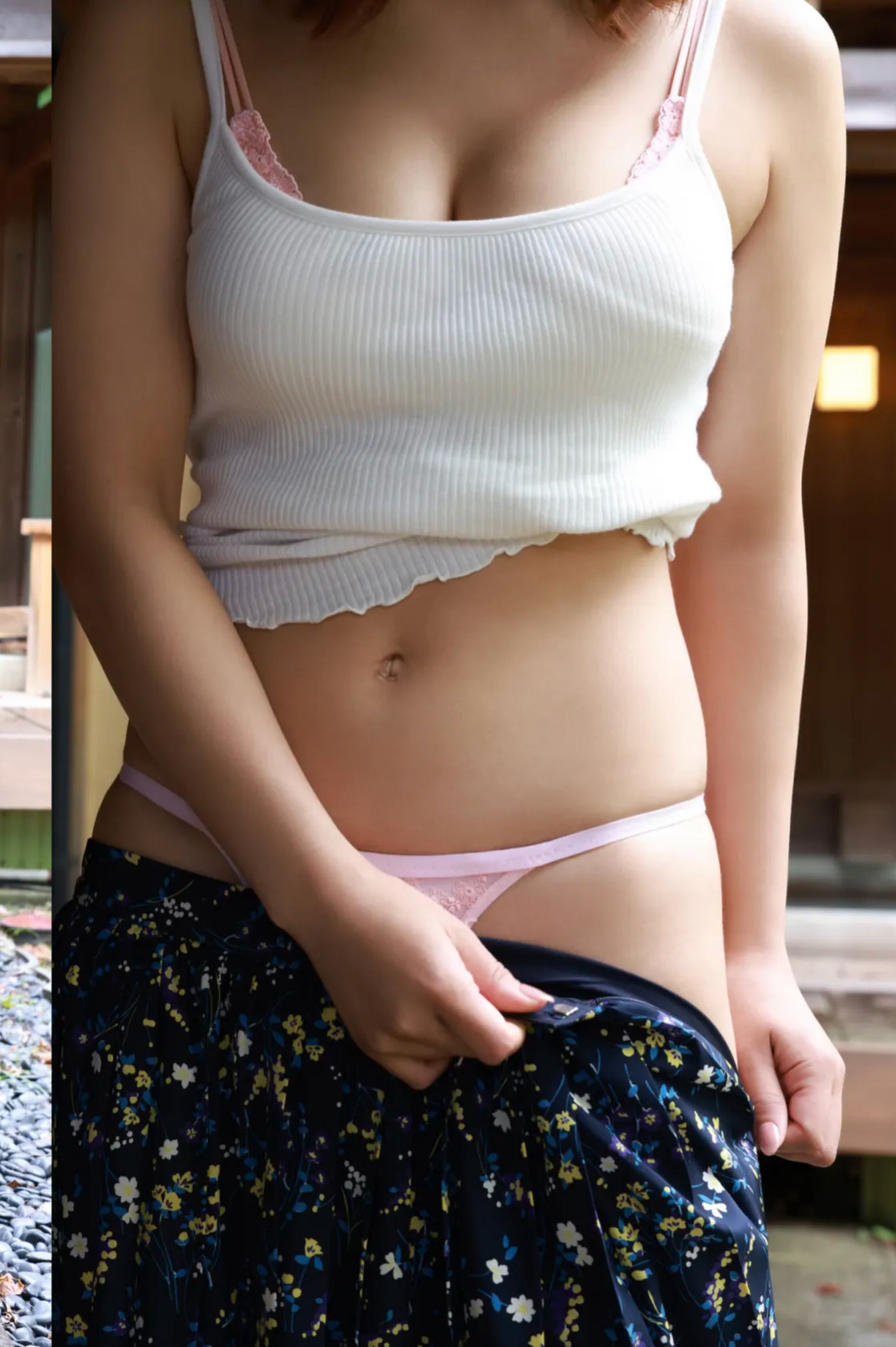 Natsumi Hirajima 平嶋夏海, ＦＲＩＤＡＹデジタル写真集 『癒やしの雫 vol.1 完全版』 Set.01