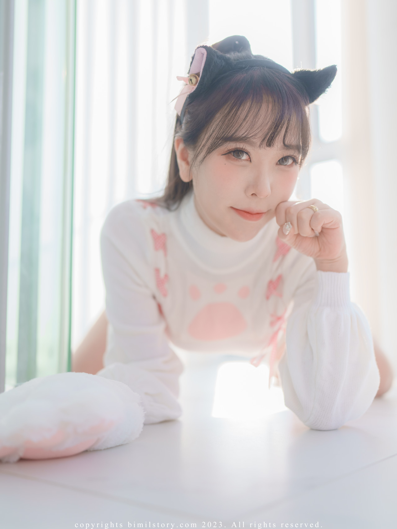 Jia 지아, [Bimilstory] Under-Boob Cat Girl Set.01