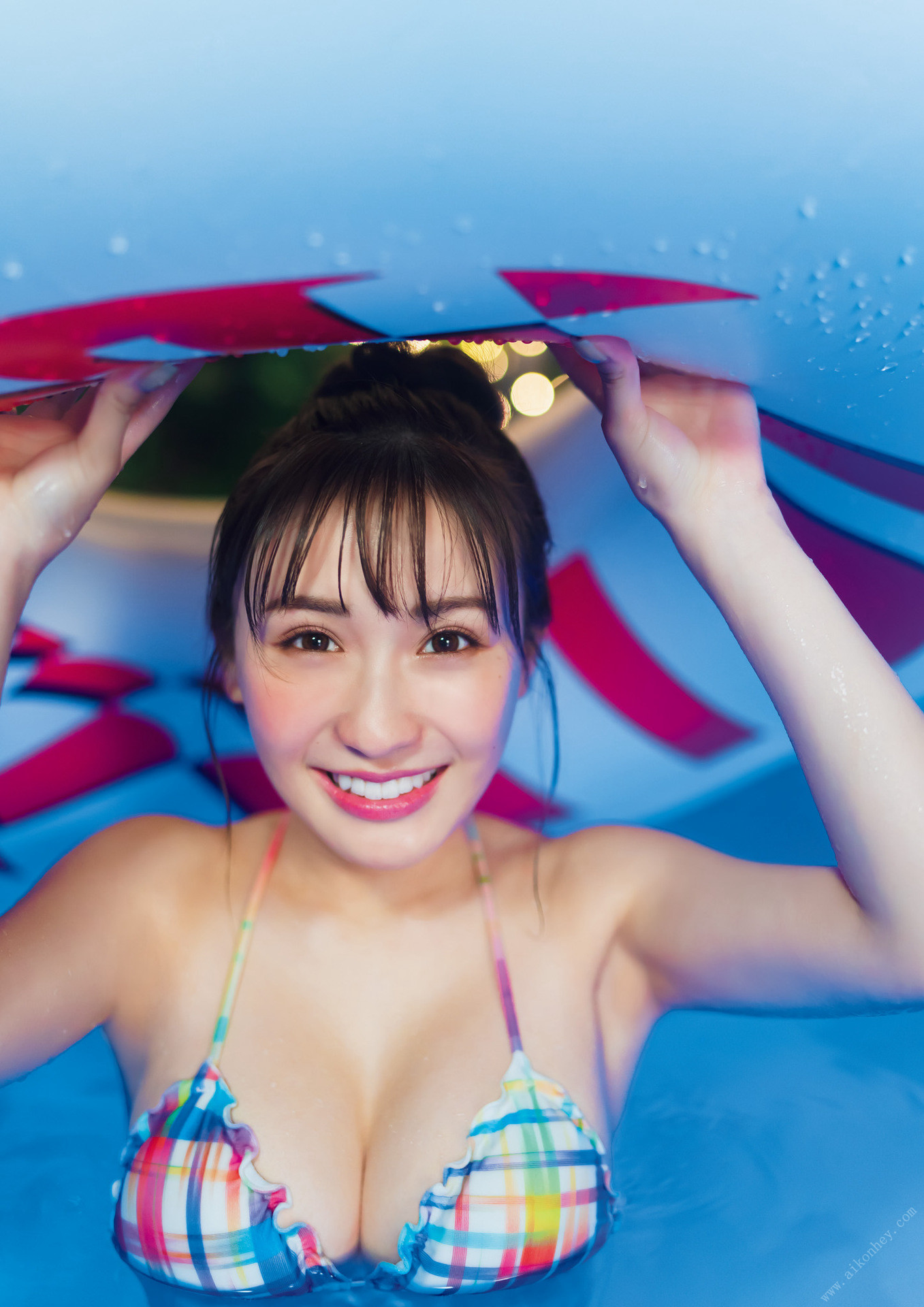 Ema Ito 伊藤愛真, 1st写真集 電子特典付き 「soleil-ソレイユ-」 Set.05