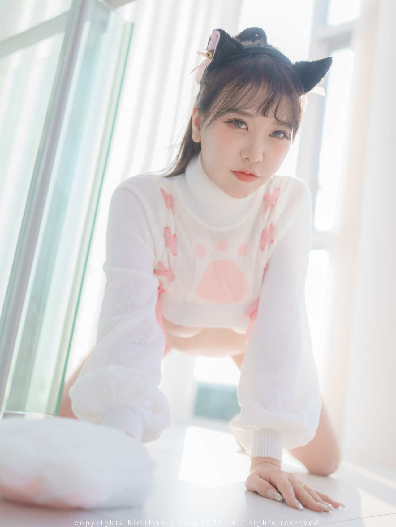 Jia 지아, [Bimilstory] Under-Boob Cat Girl Set.01