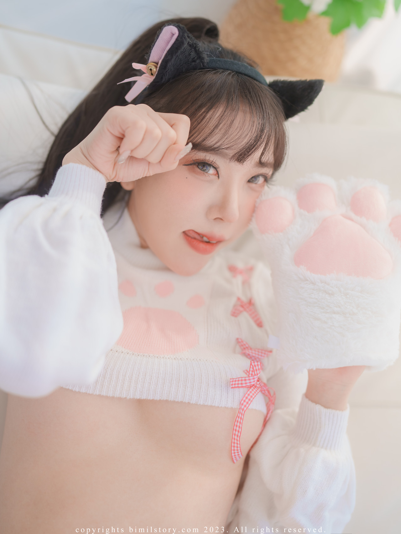 Jia 지아, [Bimilstory] Under-Boob Cat Girl Set.02