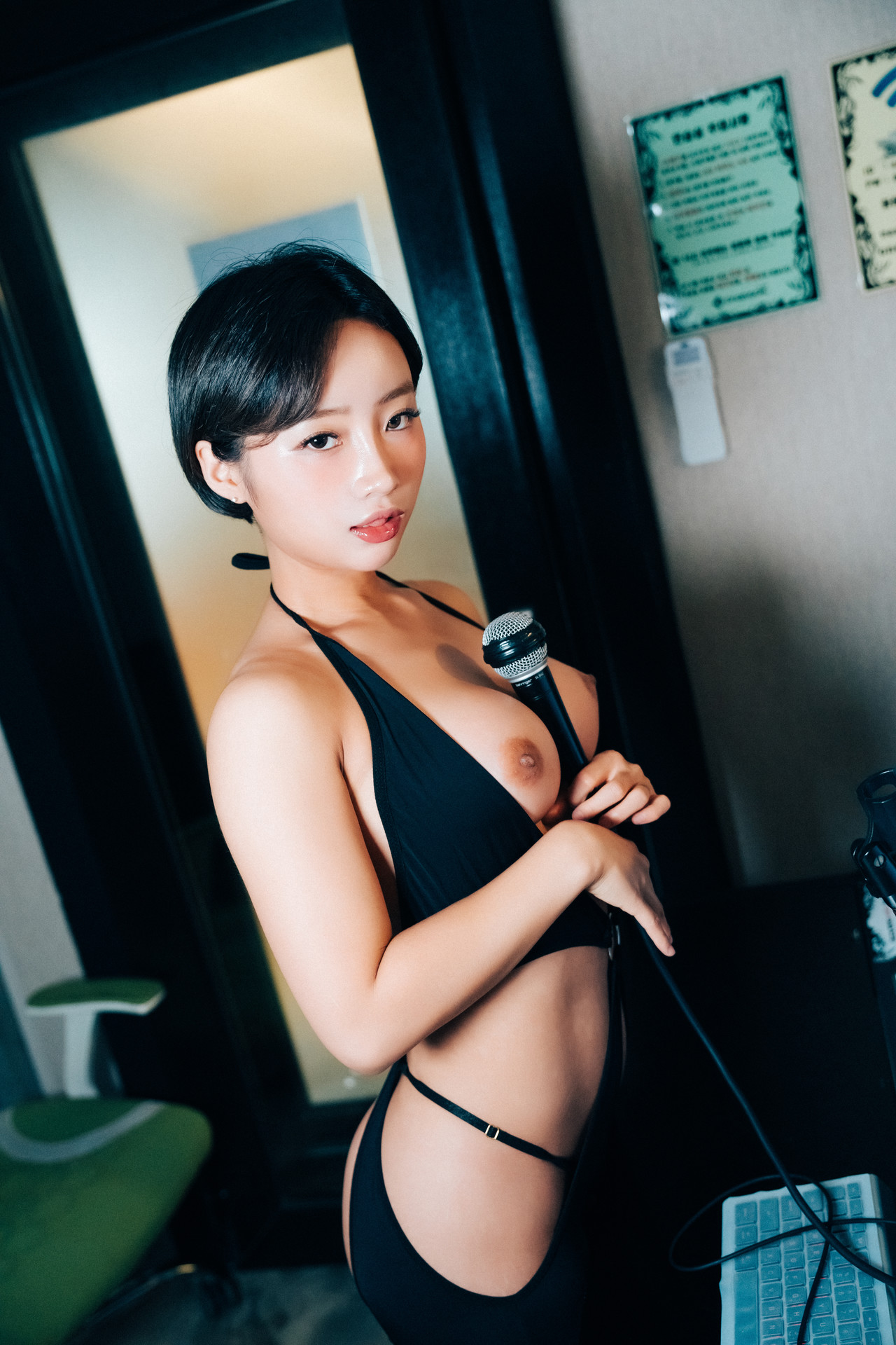 Booty Queen, [Loozy] Nude Recording Set.01