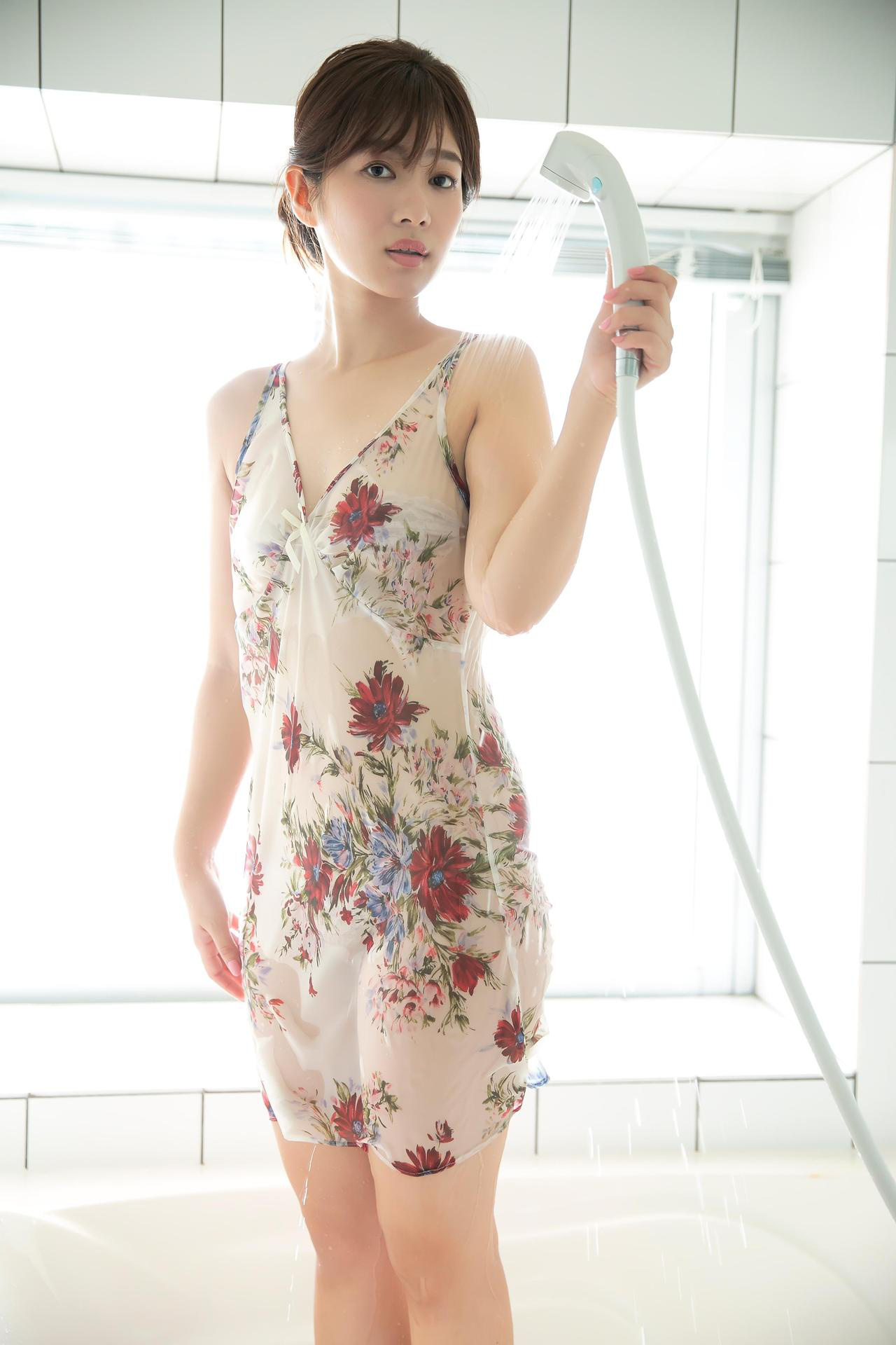 Mai Ishioka 石岡真衣, デジタル写真集 「スーツを着た天使 MAI Styles」 Set.03