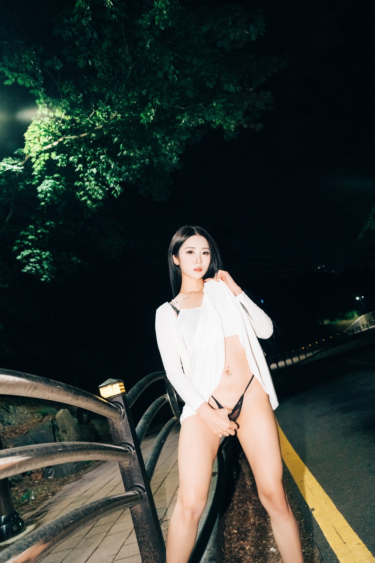 Jeong Bomi 정보미, [Loozy] Night Roads Set.01