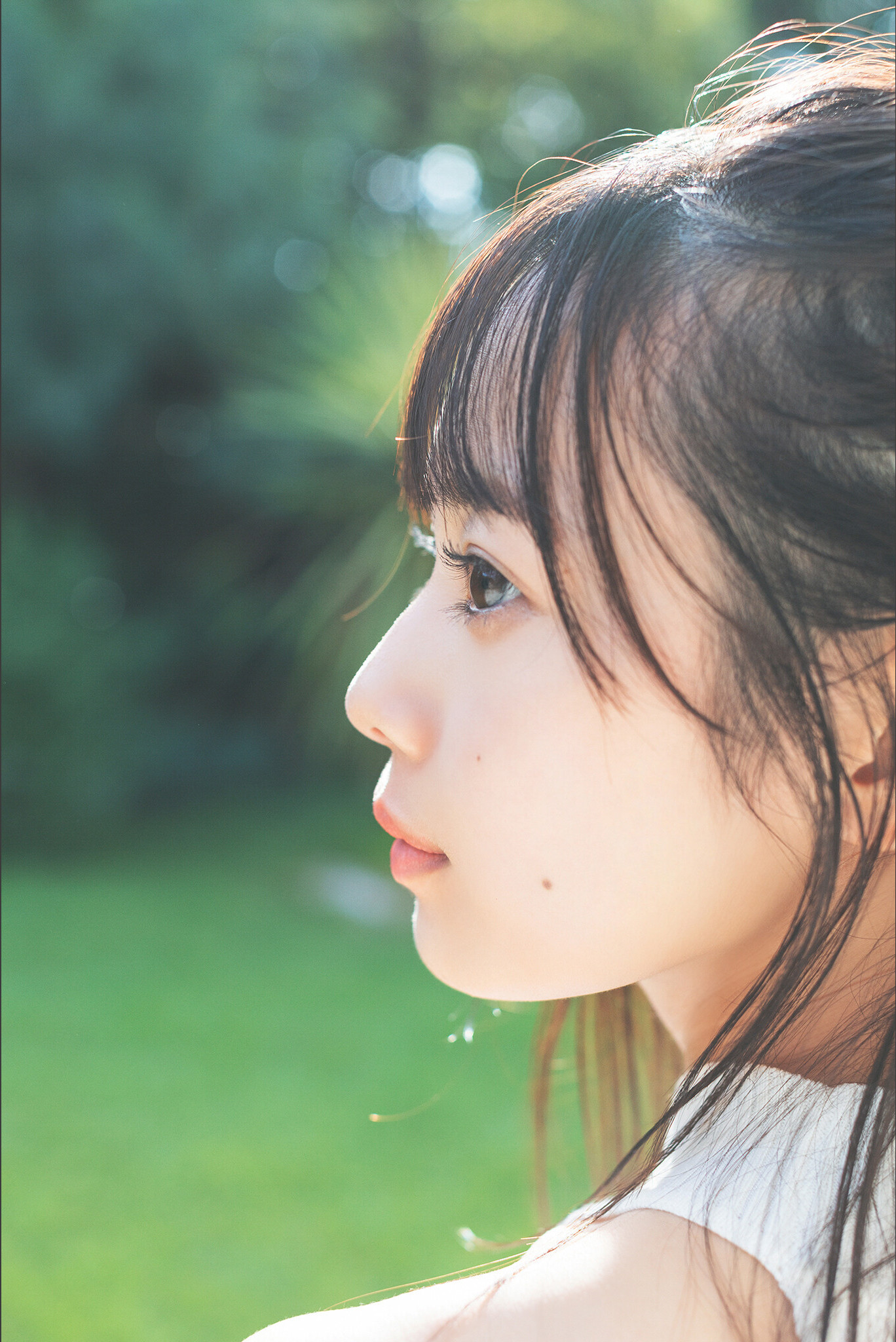 Saeko Kondo 近藤沙瑛子, ＦＲＩＤＡＹデジタル写真集 「ｐｕｒｅ　ｐｕｒｐｌｅ」 Set.01