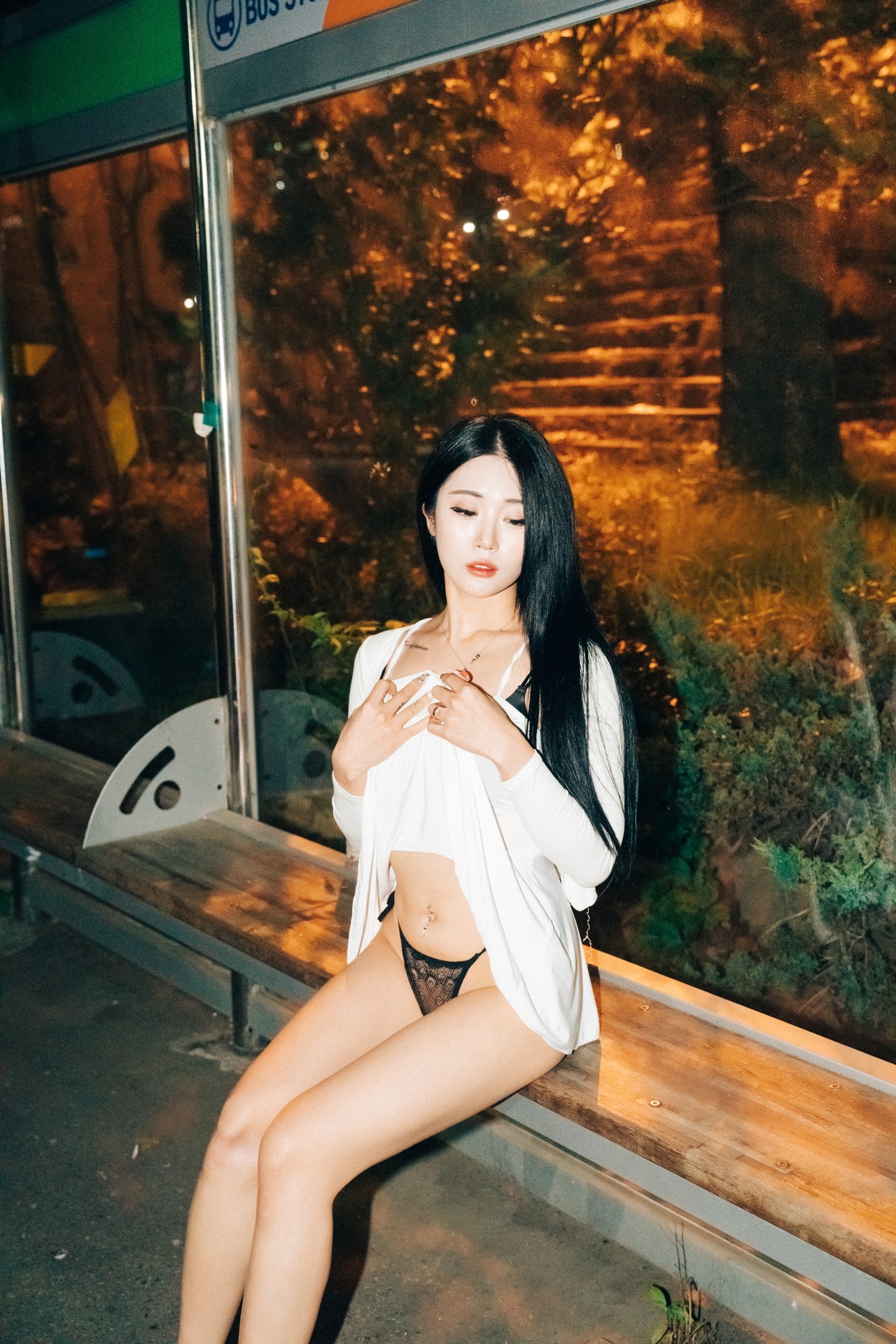 Jeong Bomi 정보미, [Loozy] Night Roads Set.01