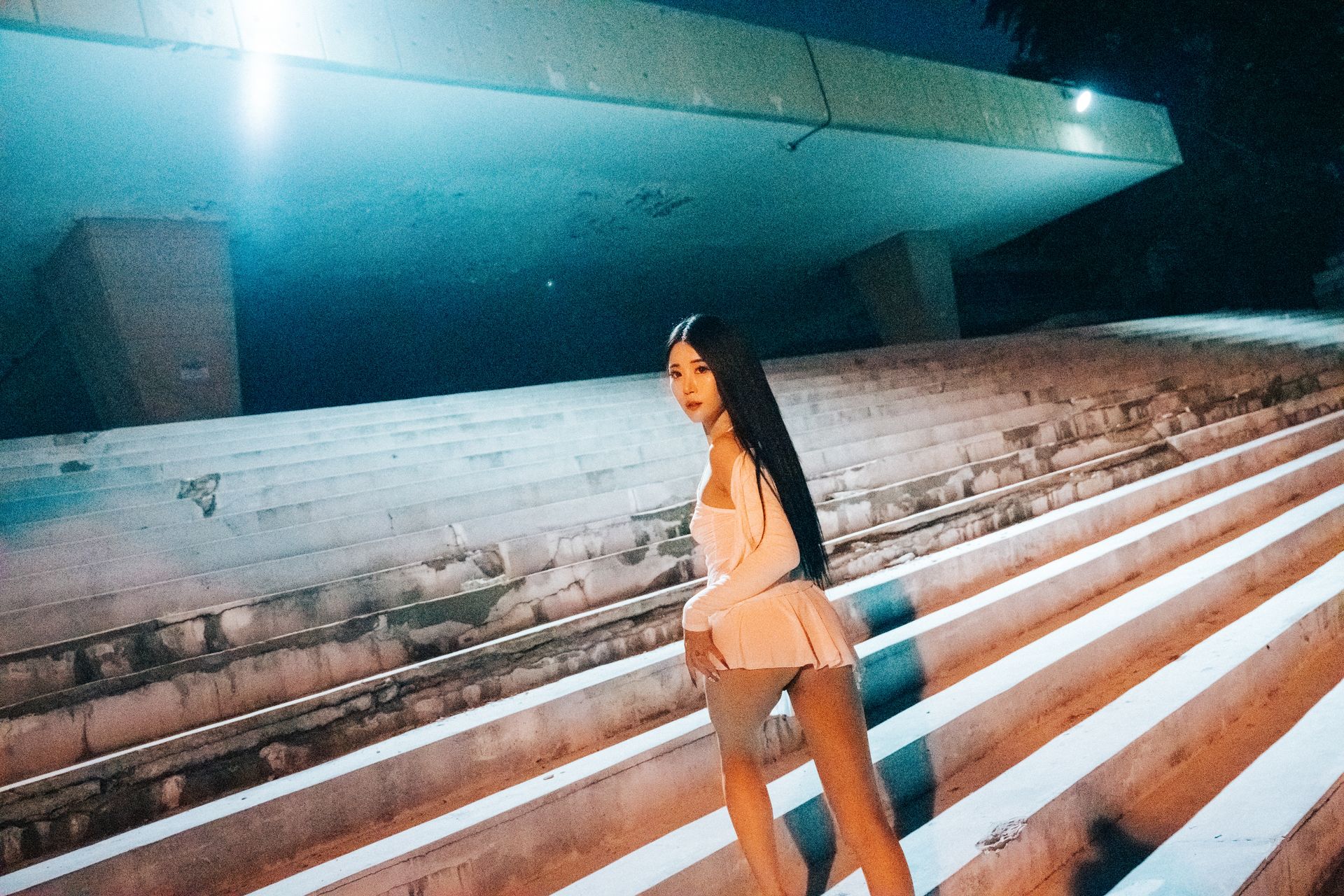 Jeong Bomi 정보미, [Loozy] Night Roads Set.01