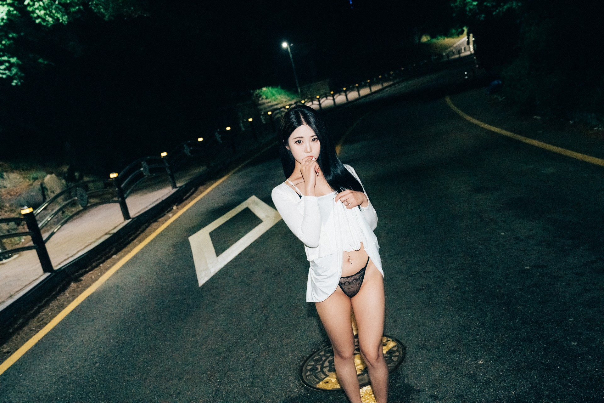 Jeong Bomi 정보미, [Loozy] Night Roads Set.01