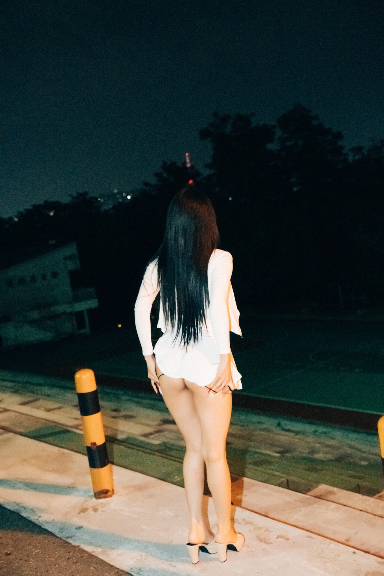 Jeong Bomi 정보미, [Loozy] Night Roads Set.01