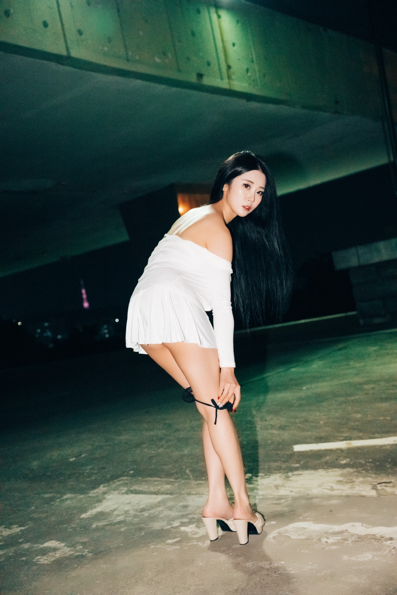 Jeong Bomi 정보미, [Loozy] Night Roads Set.02