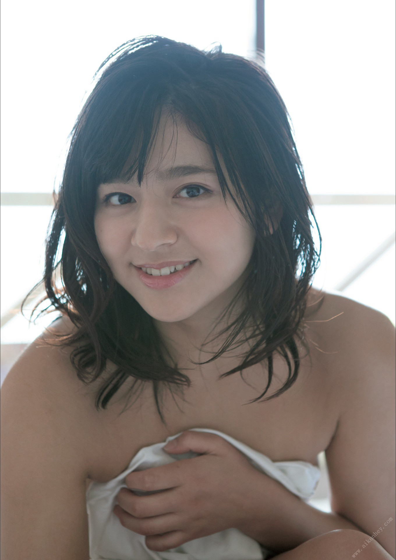 Kana Tokue 徳江かな, 写真集 電子版だけの特典カットつき！ 「KANA」 Set.02