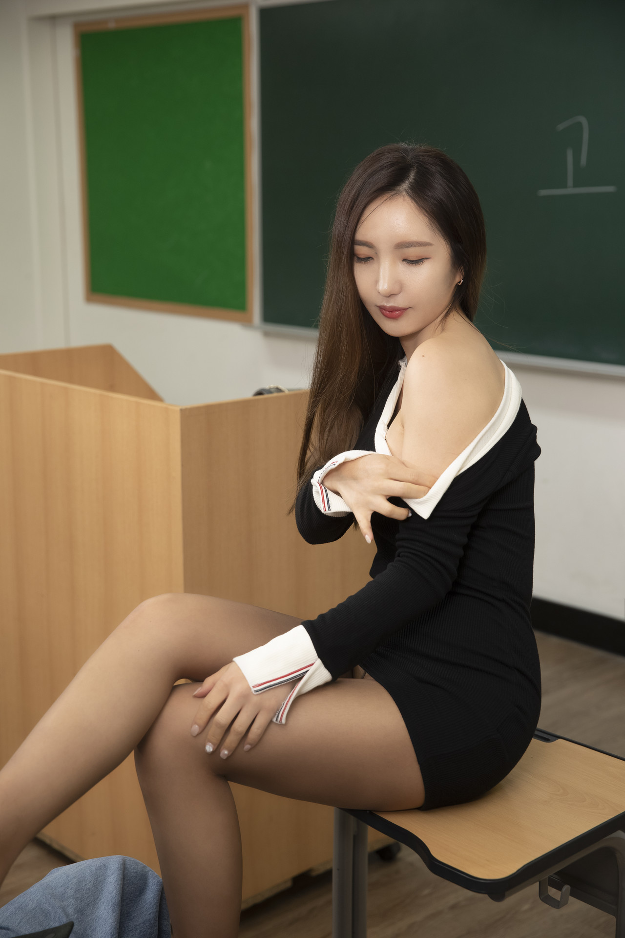 LeeHa 이하, [BUNNY] Fresh teacher