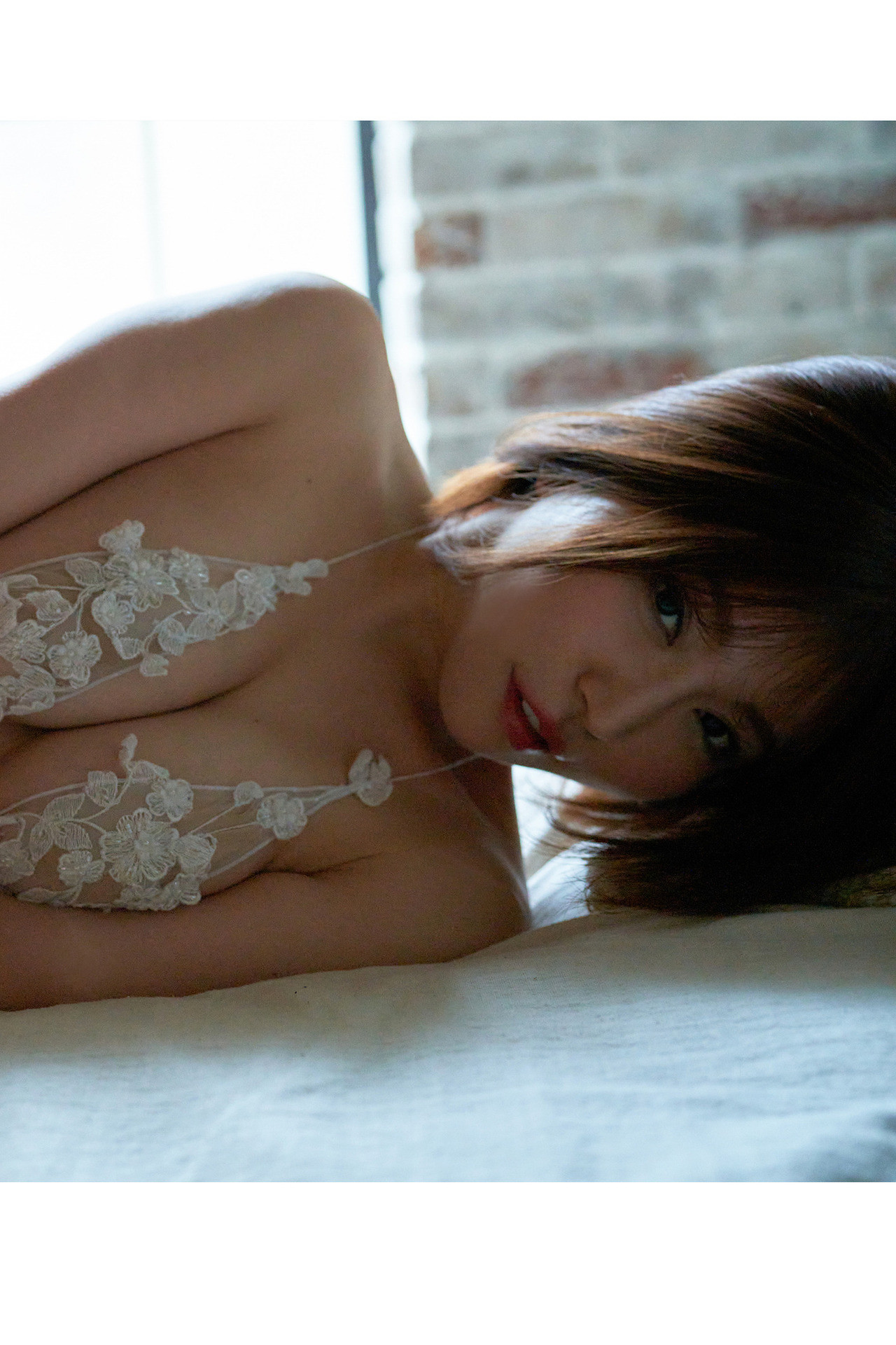 Yui Furukawa 古河由衣, 一般グラビア写真集 「魅せられて…」 Set.03