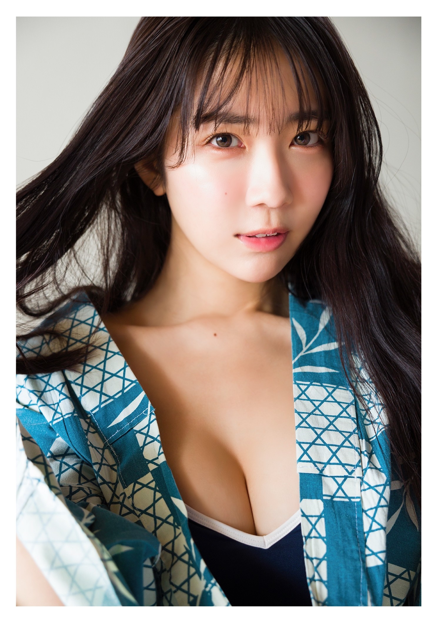 Kisumi Amau 天羽希純, デジタル写真集 「雪と水着と天羽希純!!」 Set.01