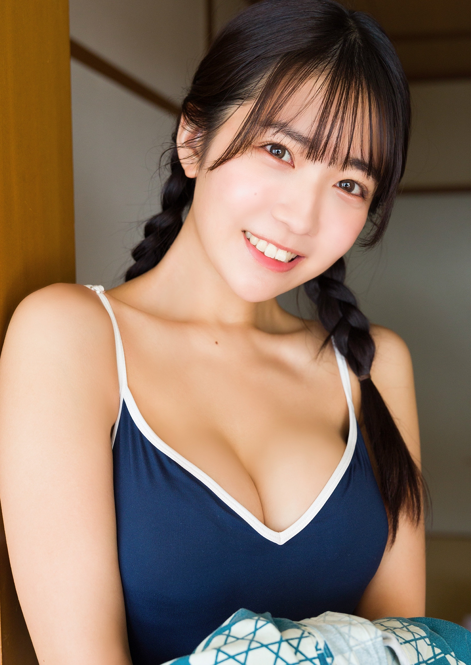 Kisumi Amau 天羽希純, デジタル写真集 「雪と水着と天羽希純!!」 Set.01