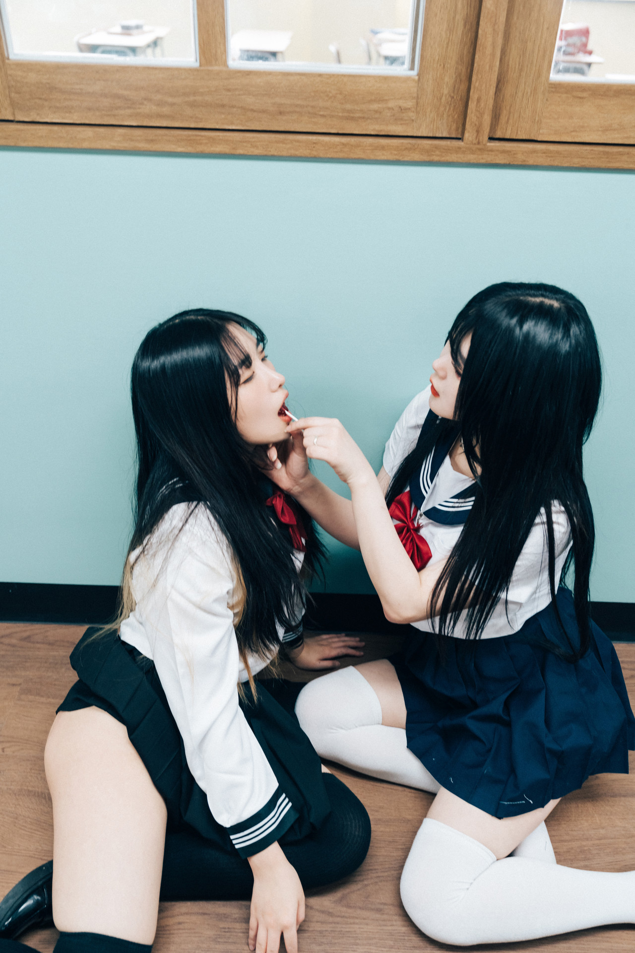 ZIA.Kwon 권지아, Sonson 손손, [Loozy] Bitch Academy Hard Set.02