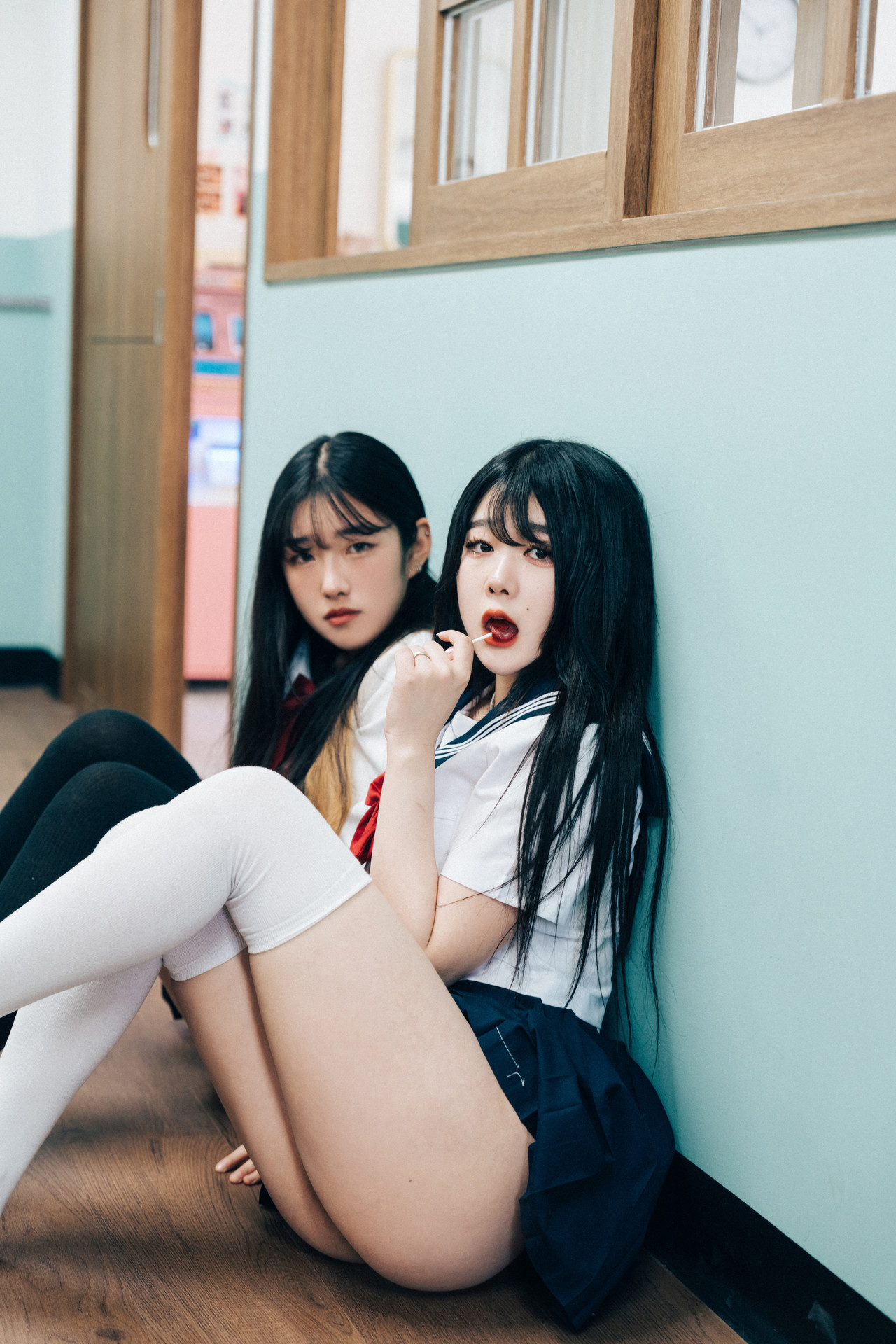 ZIA.Kwon 권지아, Sonson 손손, [Loozy] Bitch Academy Hard Set.02