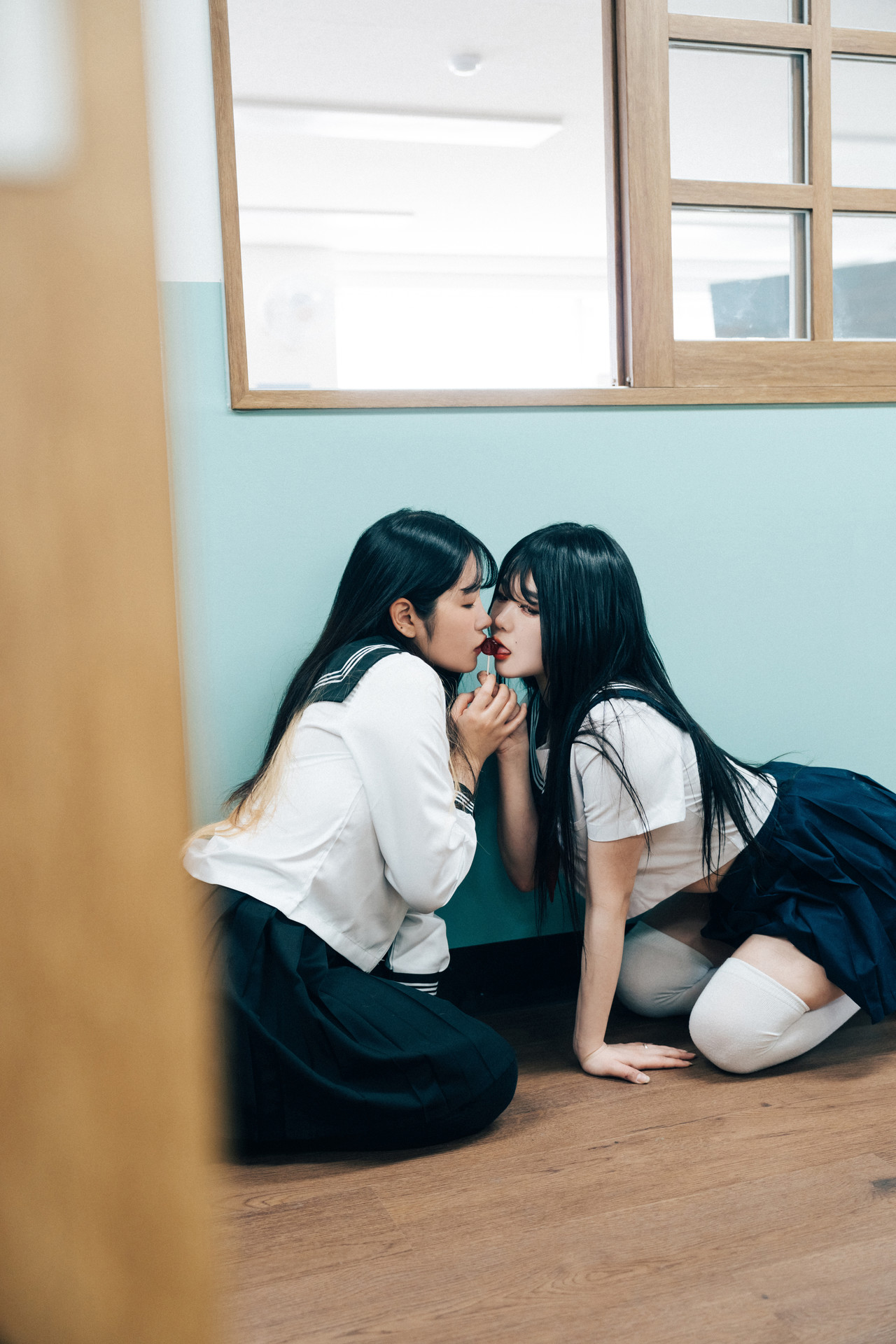 ZIA.Kwon 권지아, Sonson 손손, [Loozy] Bitch Academy Hard Set.02