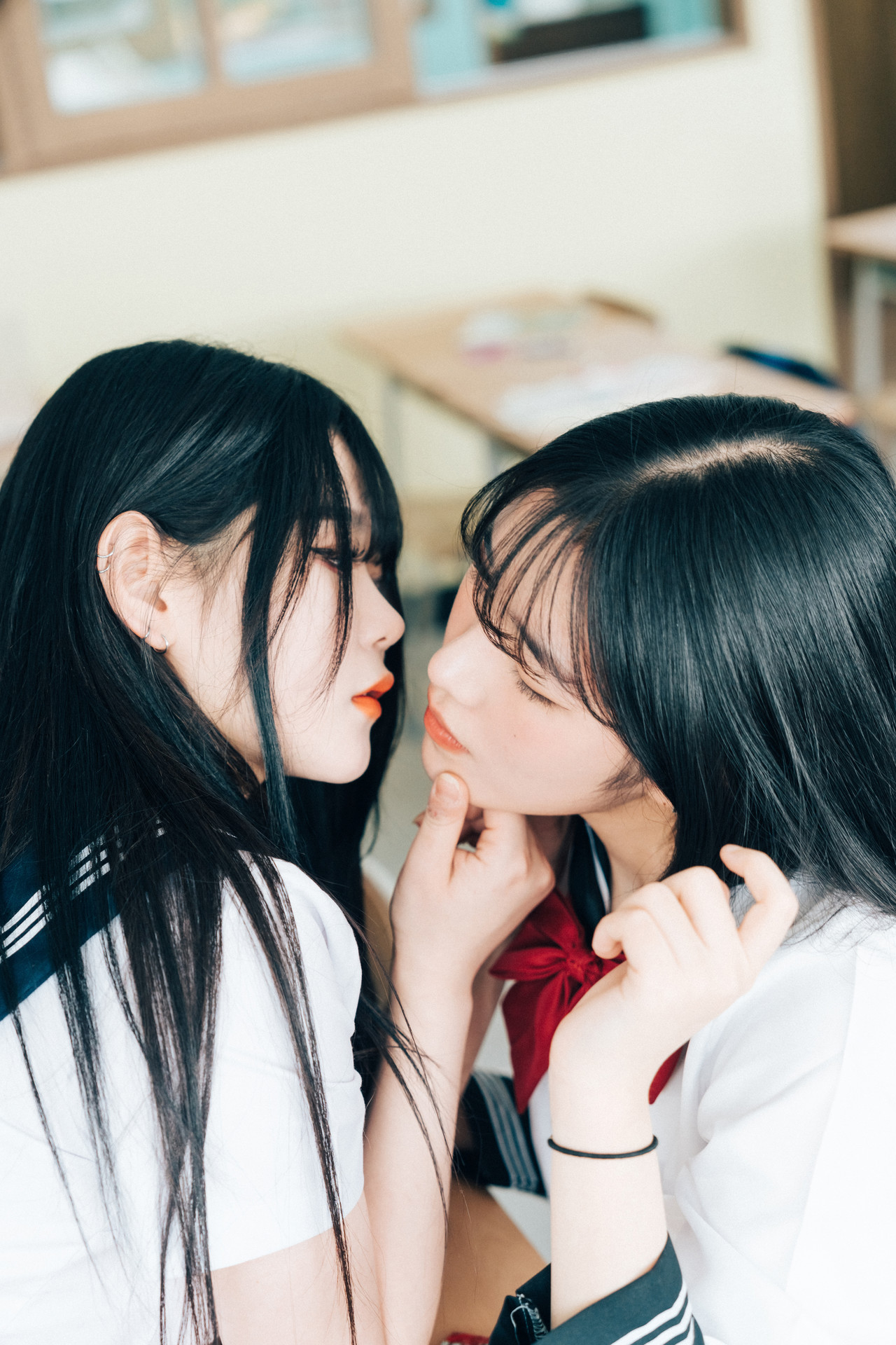 ZIA.Kwon 권지아, Sonson 손손, [Loozy] Bitch Academy Hard Set.03