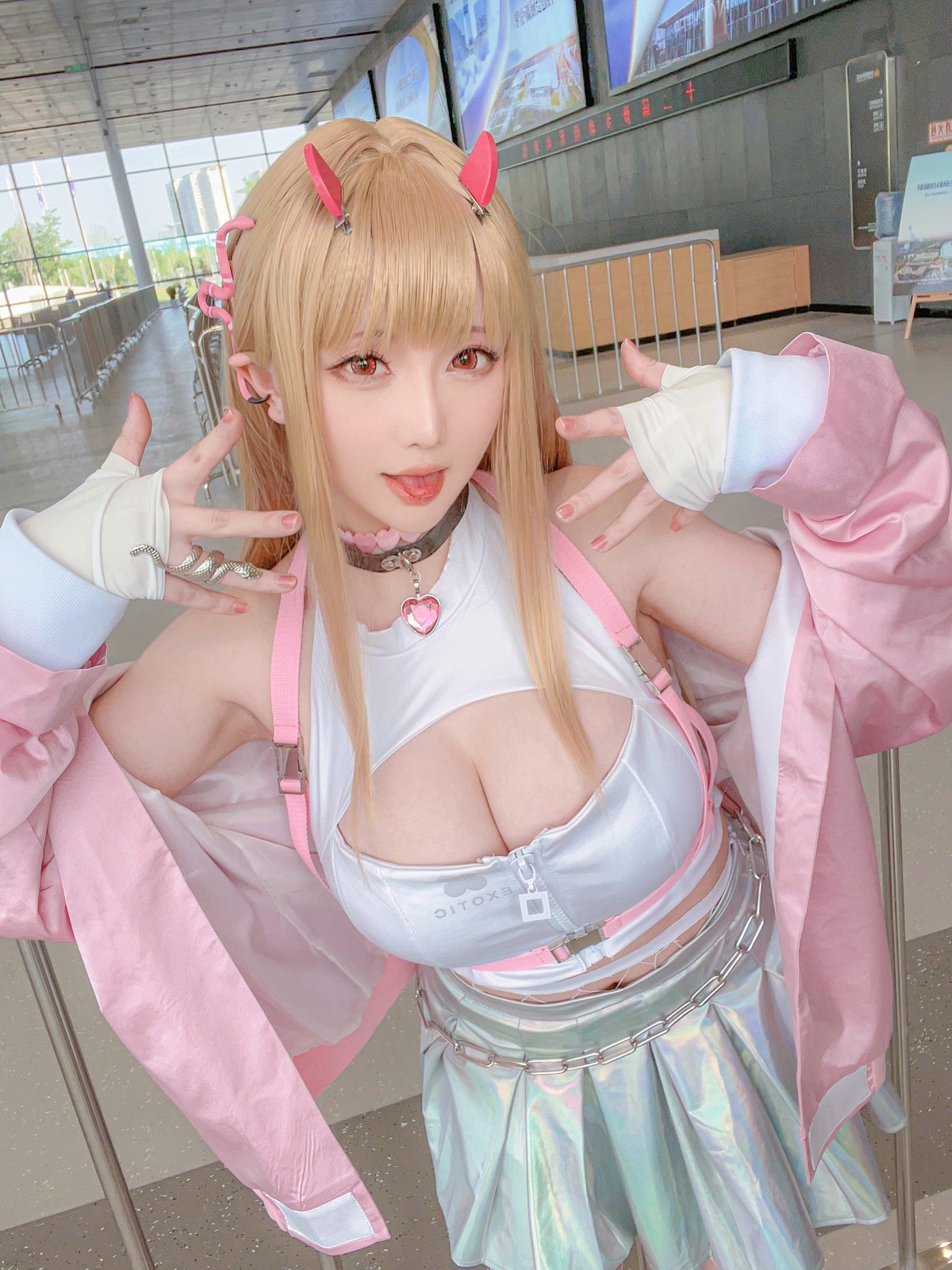 Cosplay 星之迟迟Hoshilily 毒蛇