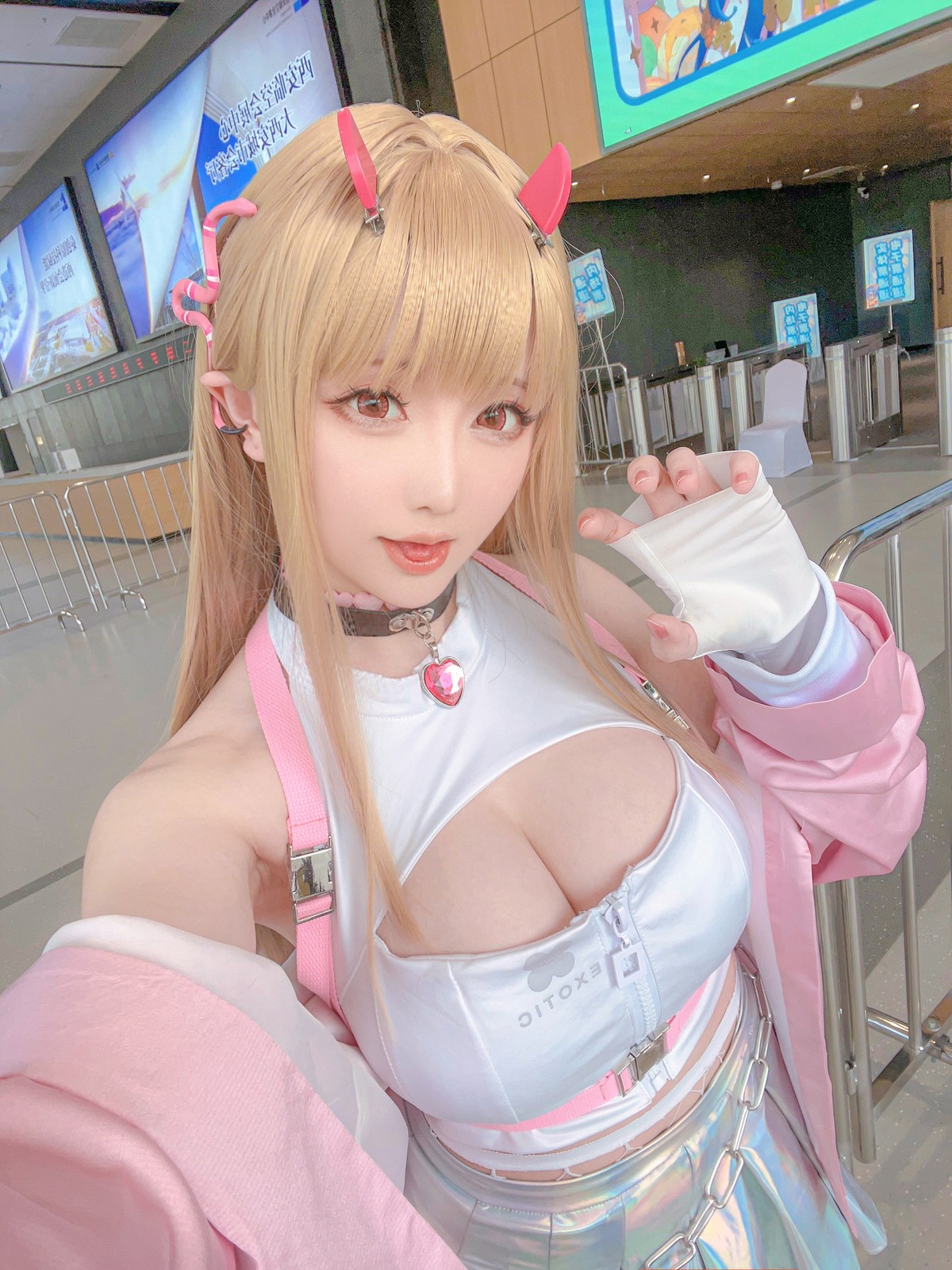 Cosplay 星之迟迟Hoshilily 毒蛇